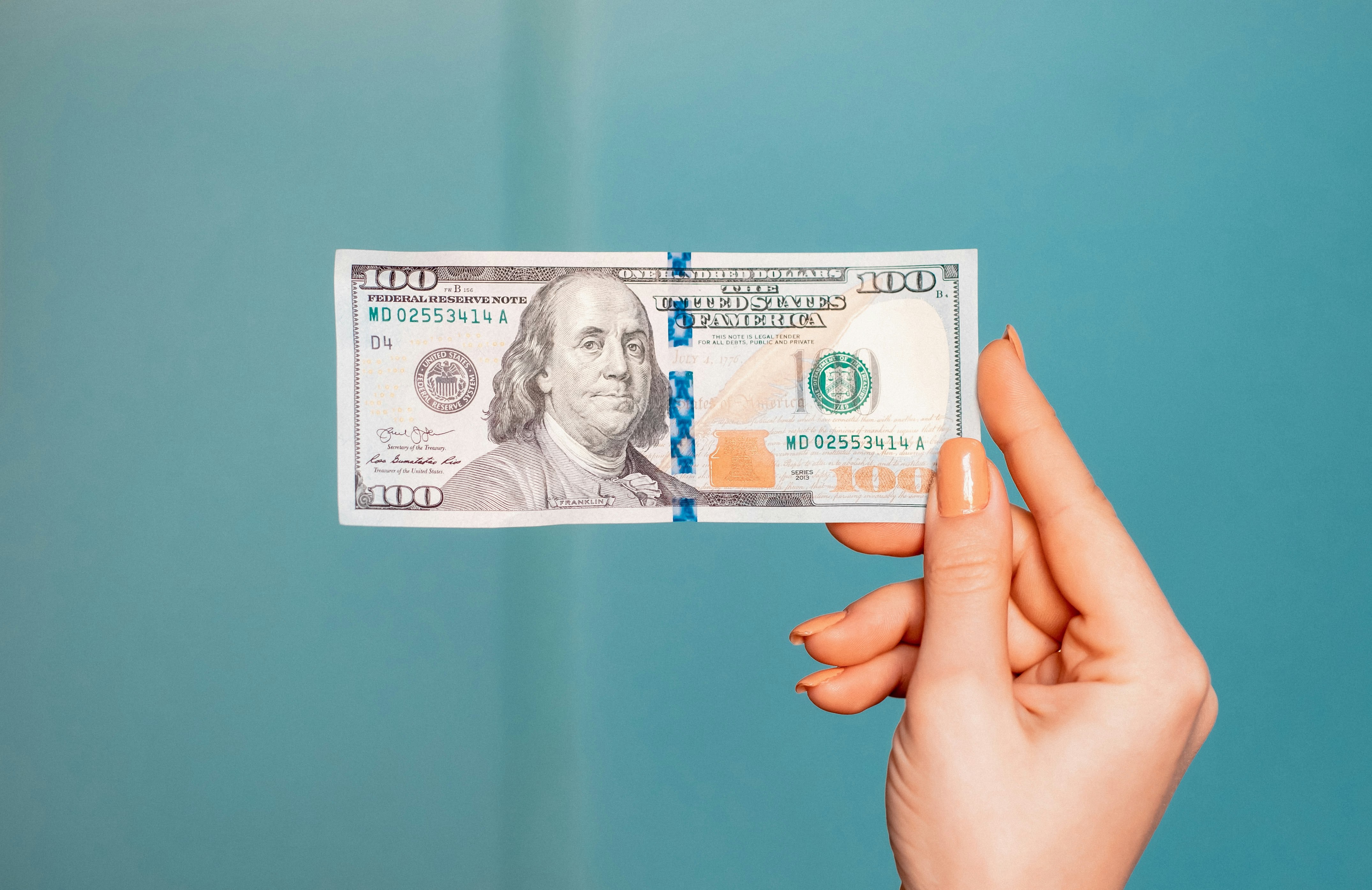 💸 Creators worldwide can now receive support through cash gifts