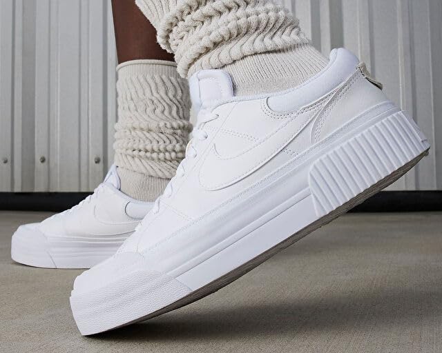Nike Women's Low-Top Sneakers: 5 White/White-white