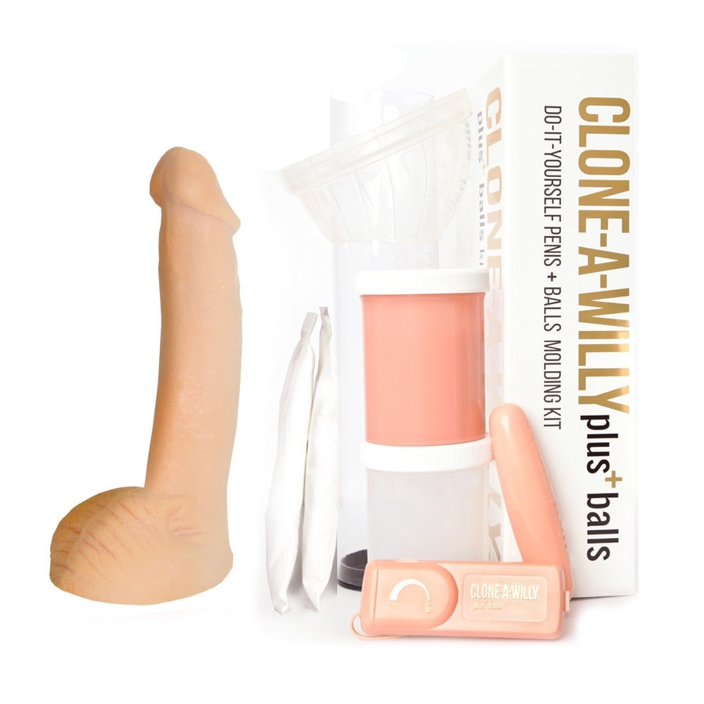 Clone-A-Willy Do-It-Yourself Penis and Balls Molding Kit (Light Skin Tone): Clone-A-Willy Do-It-Yourself Penis and Balls Molding Kit (Light Skin Tone)