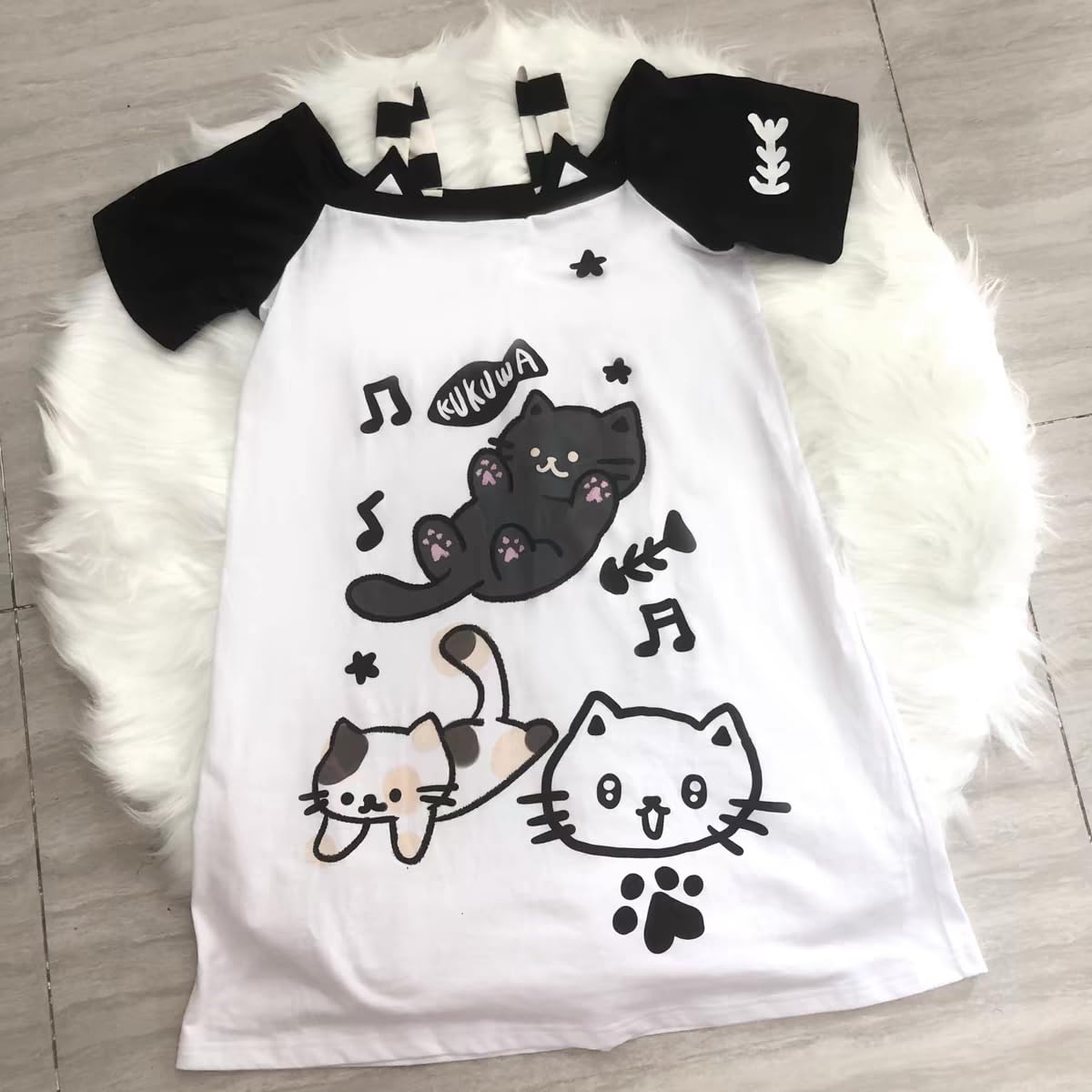 Kawaii Shirts Cartoon Graphic Tees Off Shoulder Cutecore Shirts Gothic Tops: Black Large