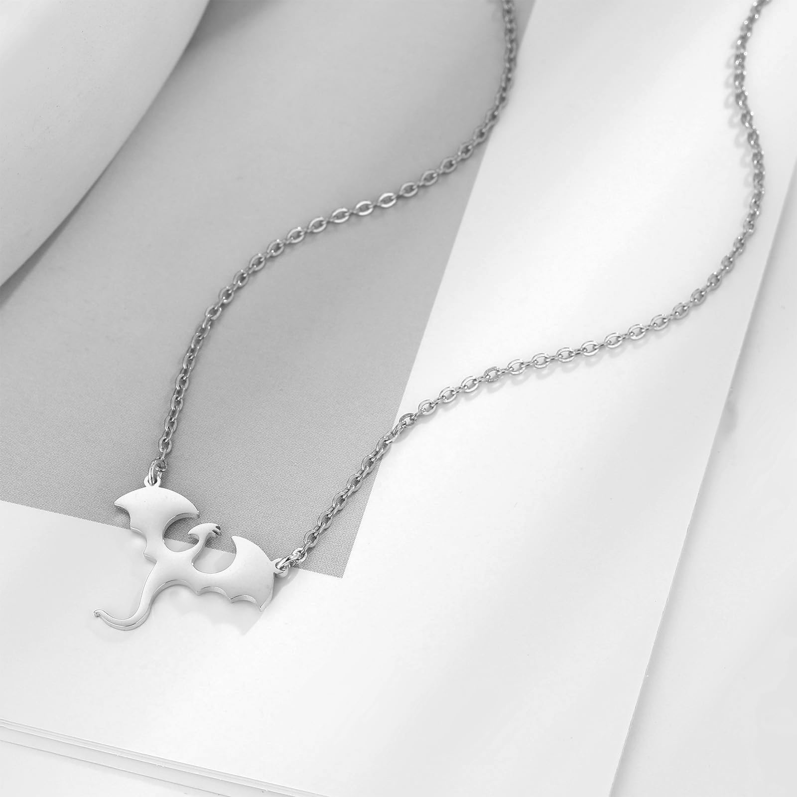 SERYNOW Stainless Steel Dragon Necklace for Women Men, Minimalist Cool Dragon Pendant Necklace Gift