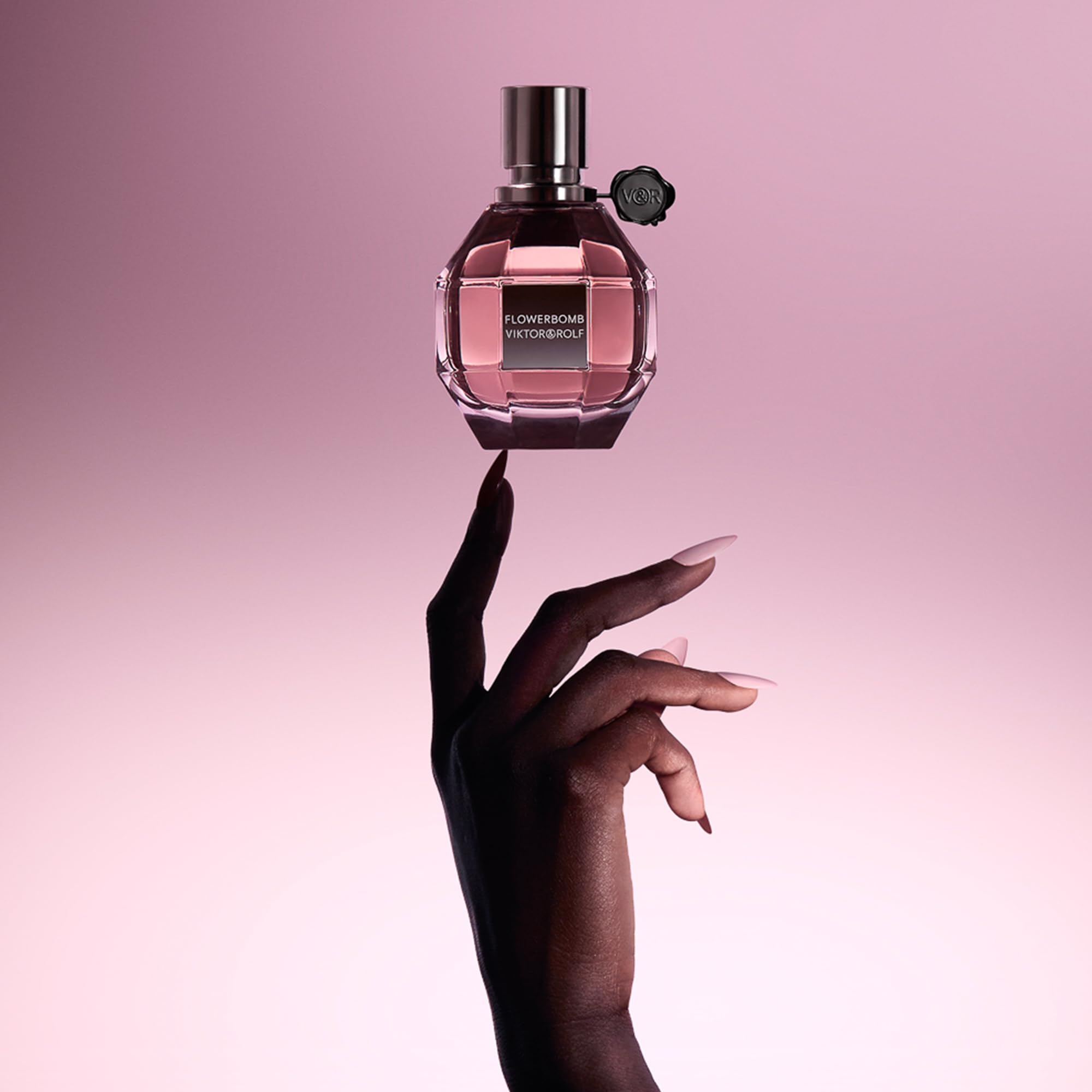 Viktor&Rolf - Flowerbomb Eau de Parfum - Women's Perfume - Floral & Woody - With Notes of Vanilla, Jasmine, & Rose: 3.4 Fl Oz
