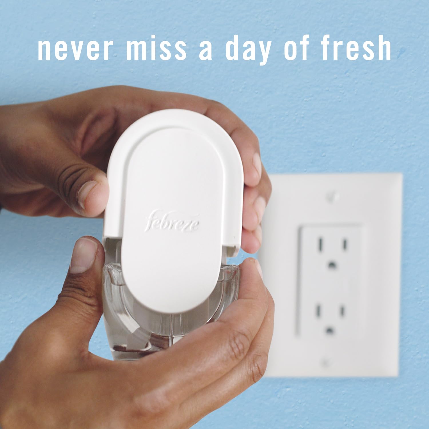 Febreze Plug In Air Freshener, Odor-Fighting Scented Oil Refill, Air Fresheners for Home and Bathroom and Kitchen, Long Lasting for Strong Odors, Linen & Sky Scent, 0.87oz Refills, 3 Count (Pack of 1) 0.87 Fl Oz (Pack of 3) Linen & Sky: 0.58 Fl Oz (Pack of 3) Ocean