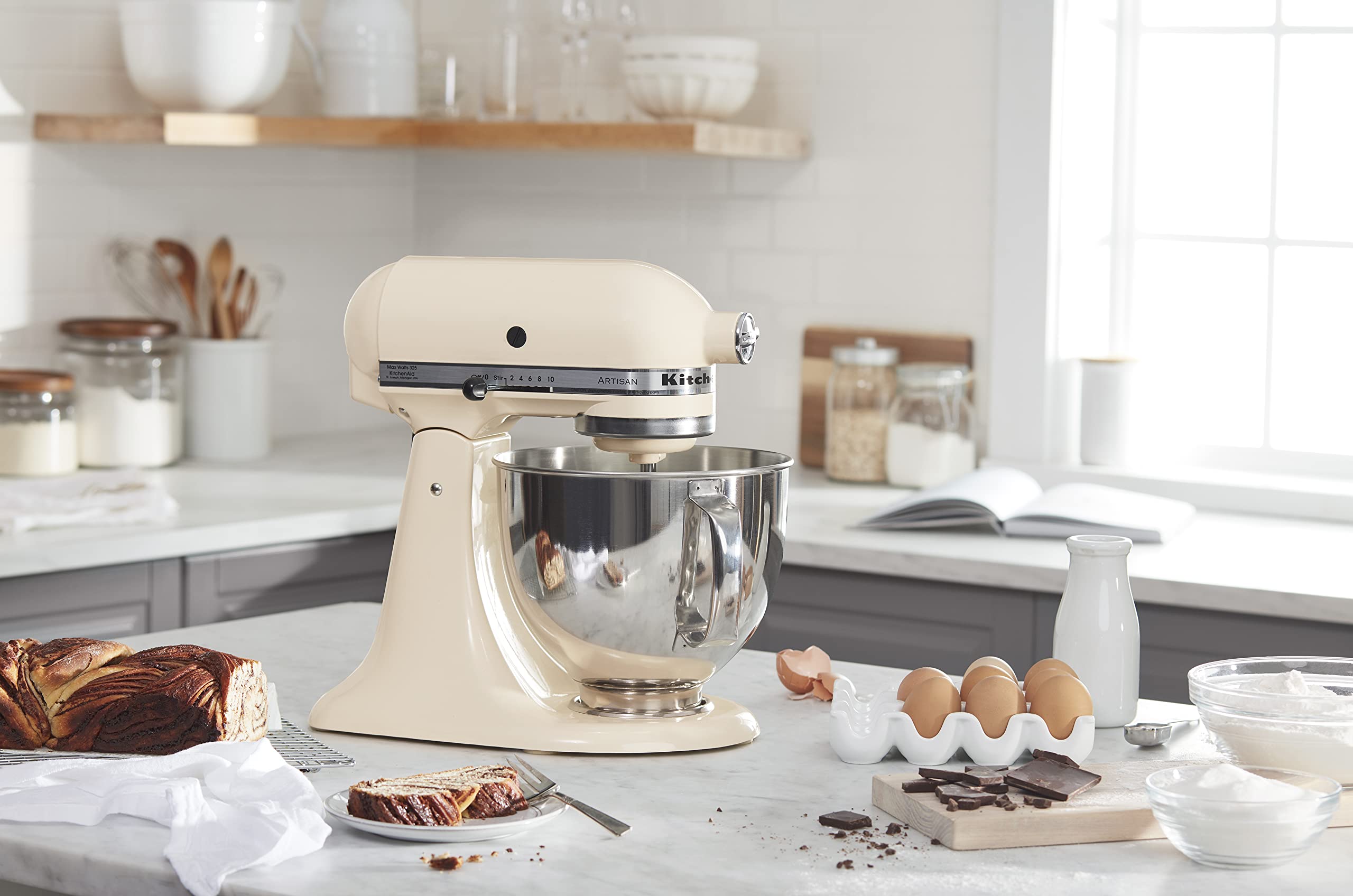 KitchenAid Artisan Series 5 Quart Tilt Head Stand Mixer with Pouring Shield KSM150PS,: Almond Cream