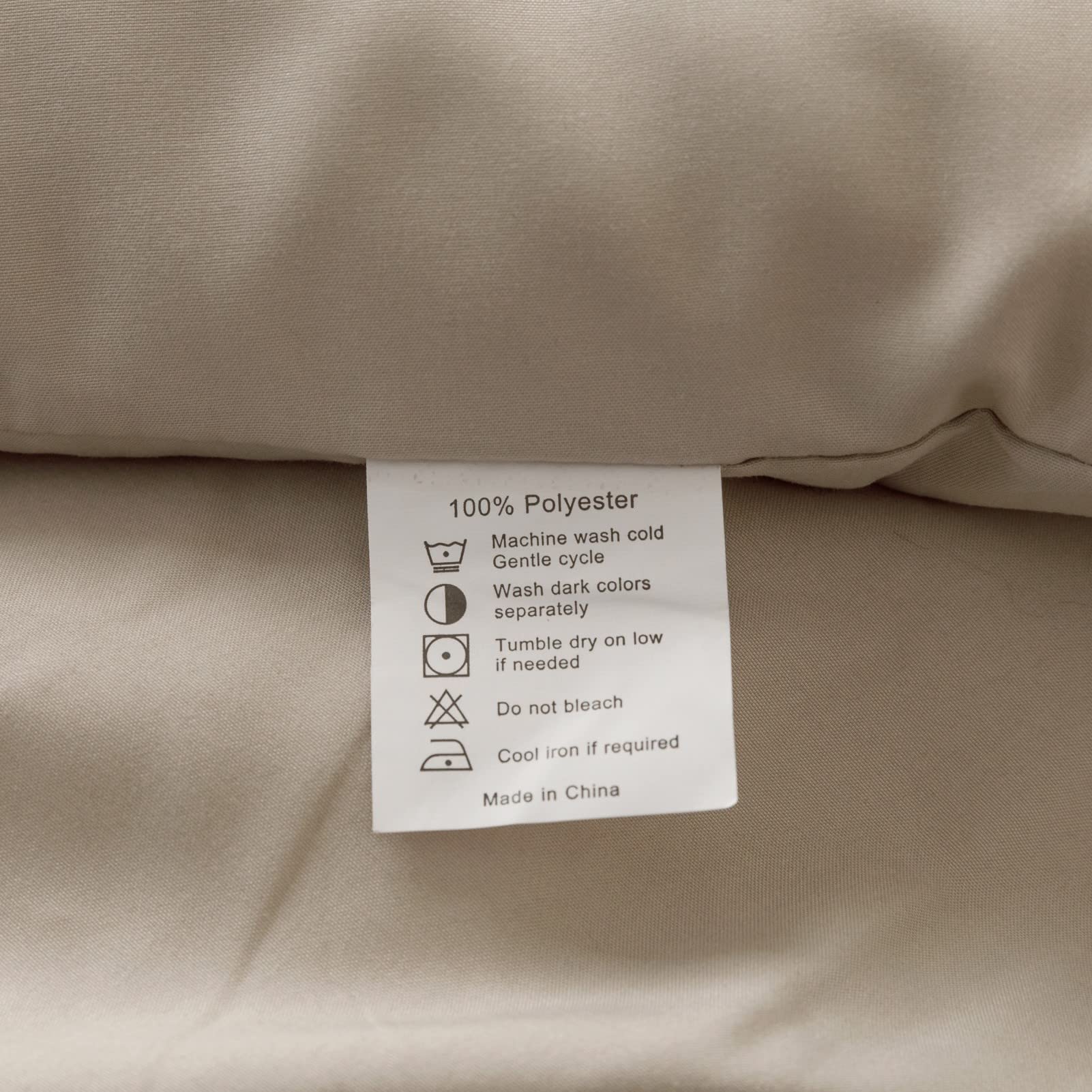 ROSGONIA Queen Comforter Set Oatmeal, 3pcs(1 Boho Oatmeal Comforter & 2 Pillowcases) All Season Soft Bedding Lightweight Bedspread Blanket Quilt: Queen Comforter 90"x90" Oatmeal