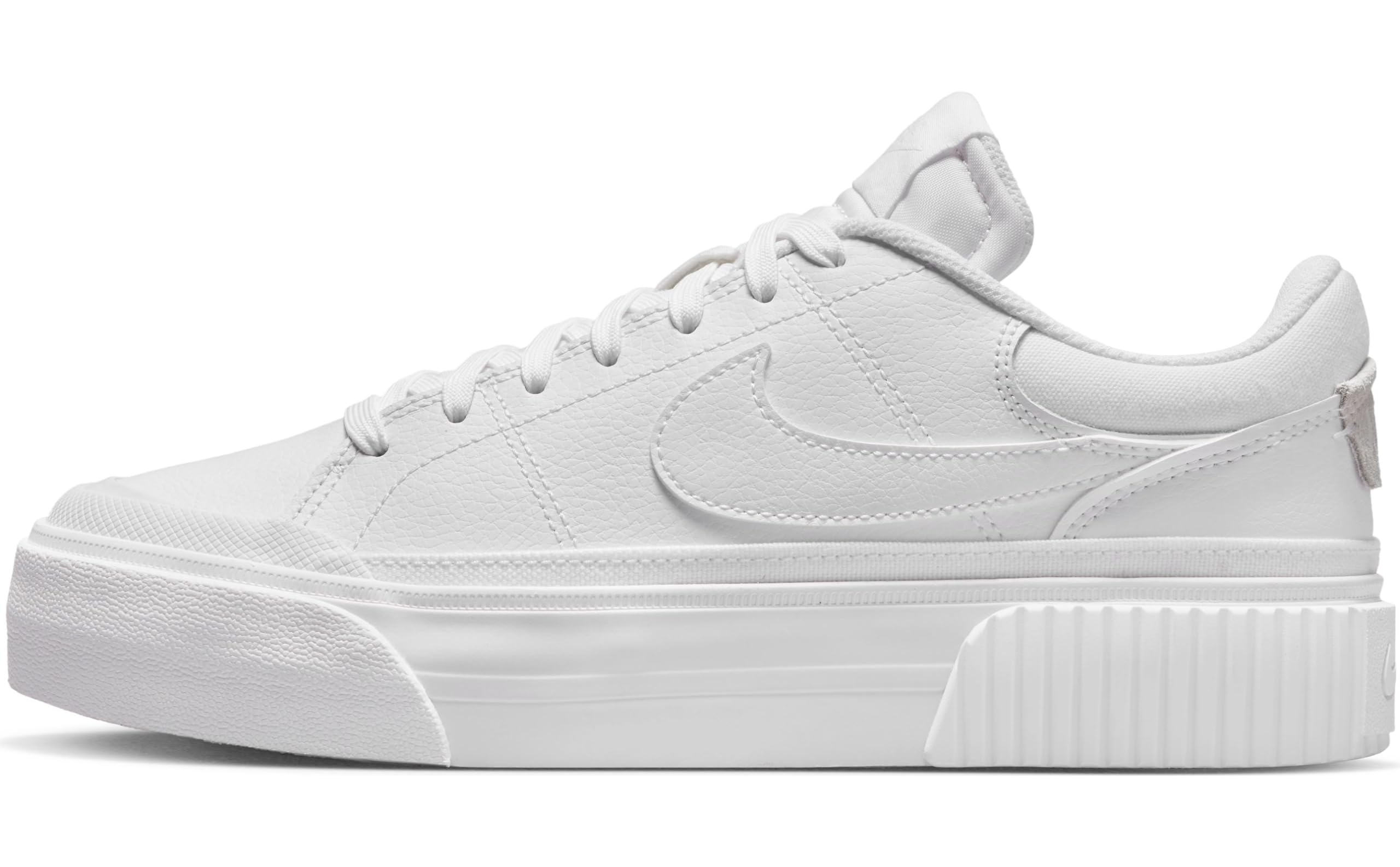 Nike Women's Low-Top Sneakers: 5 White/White-white