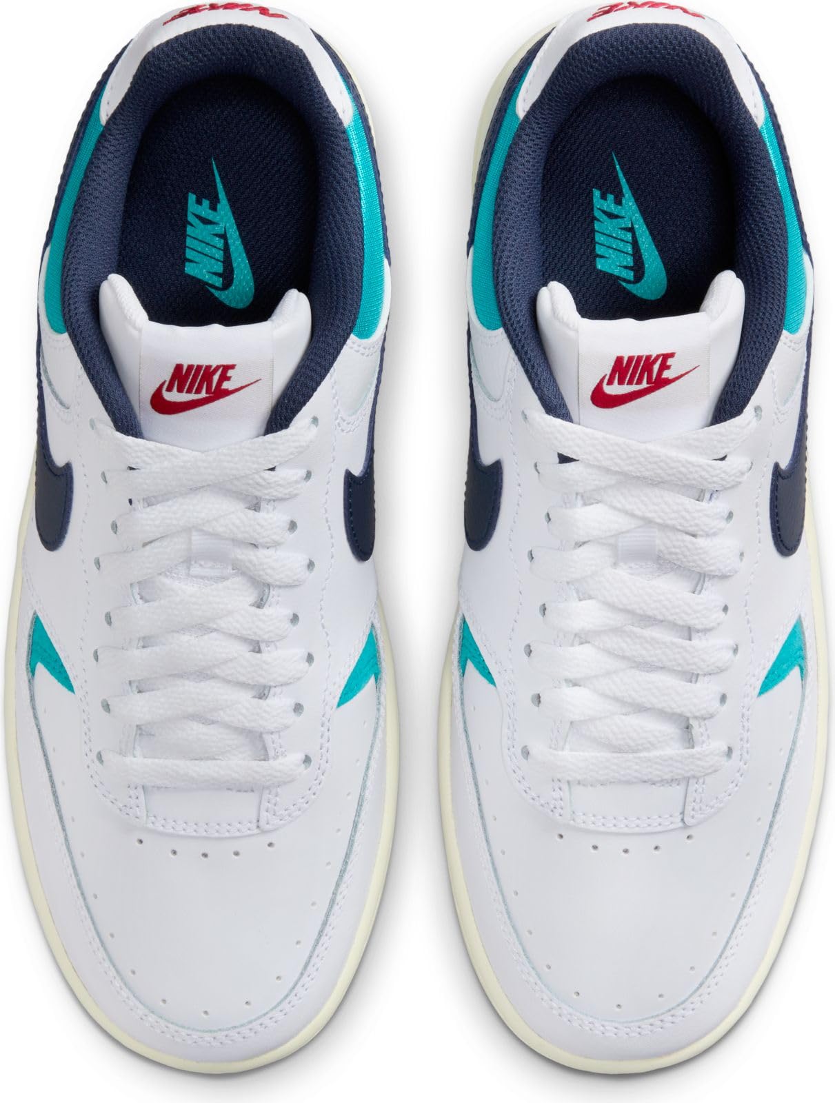Nike Women's Gamma Force Shoes