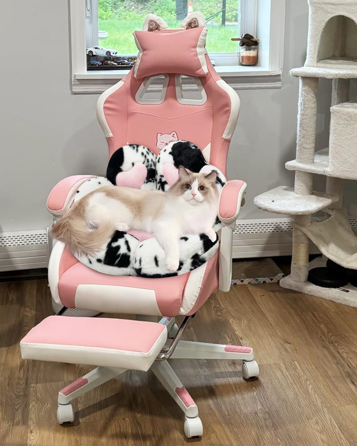 MOONBEEKI Cat Paw Cushion Chair Comfy Kawaii Plush Seat Cushions Shape Lazy Pillow for Gamer Chair 28"x 24" Cozy Floor Cute Seat Kawaii for Girl Worker Gift, Dining Room Bedroom Decorate Black: Milk Cow 28 Inch