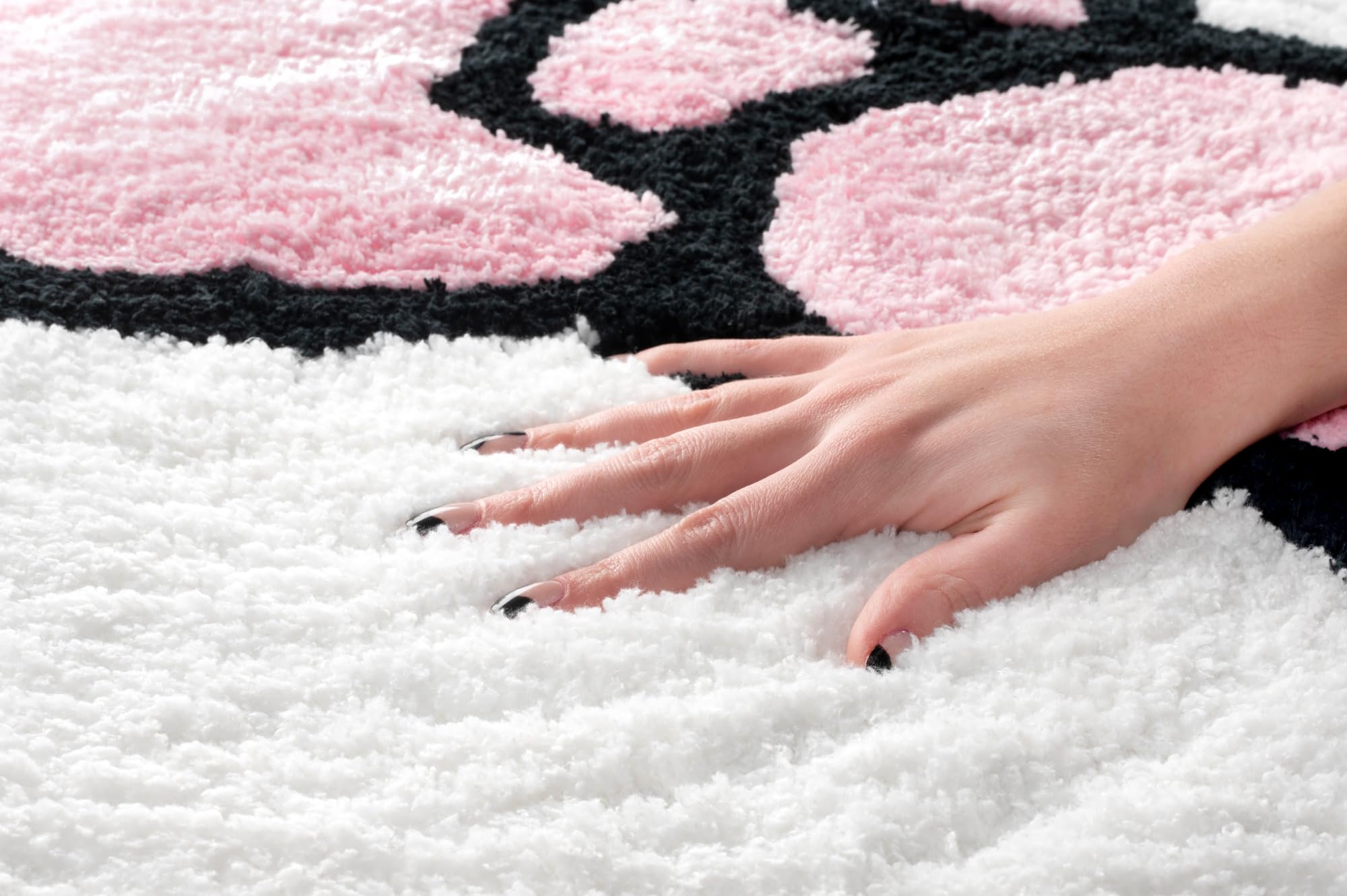 Jay Franco Hello Kitty Plush White Fluffy Accent Rug - 4 x 3 ft Area Rug for Bedroom or Living Room Decor