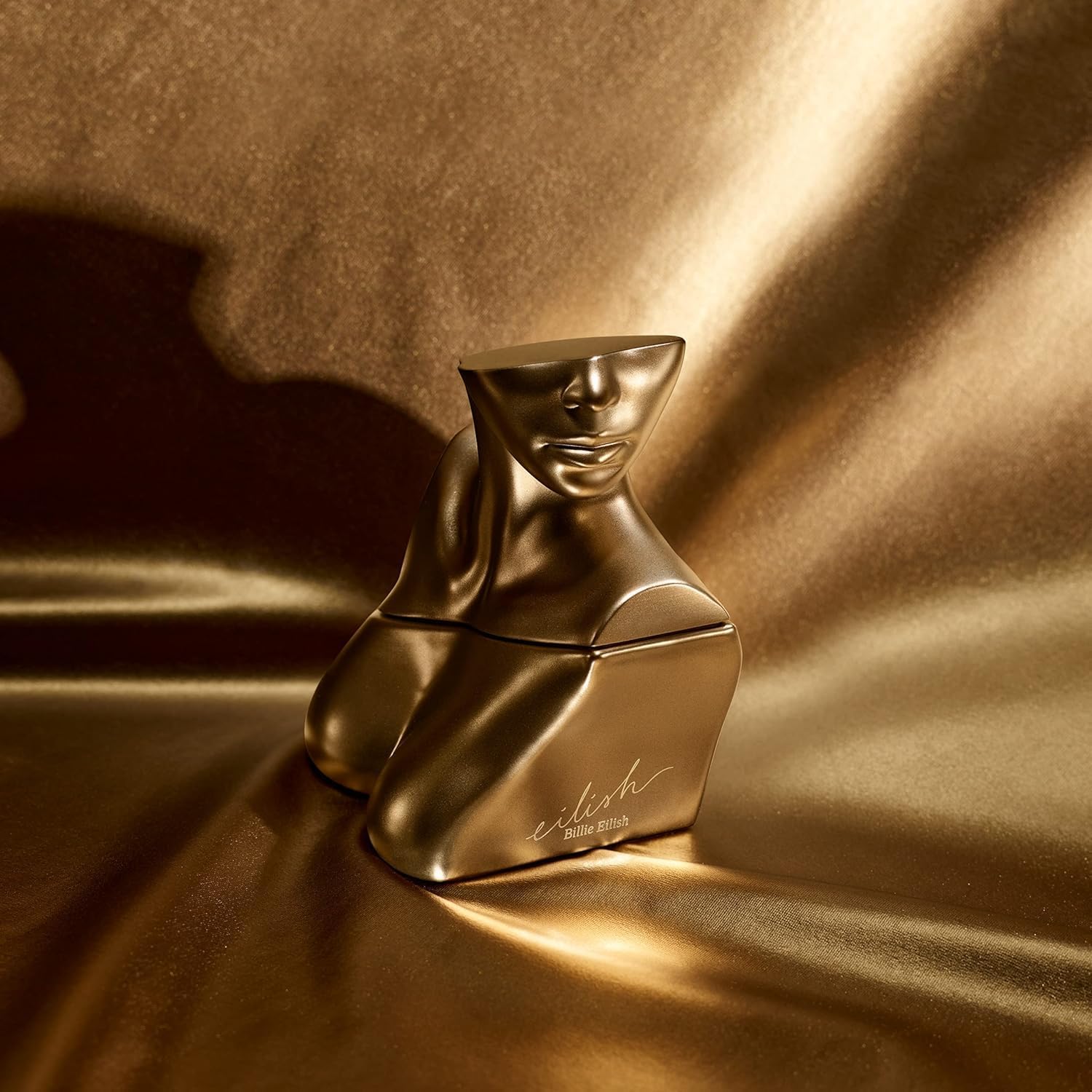 Billie Eilish Eau de Parfum Spray Perfume for Women, Notes of Sugared Petals, Vanilla & Musk - Image 3