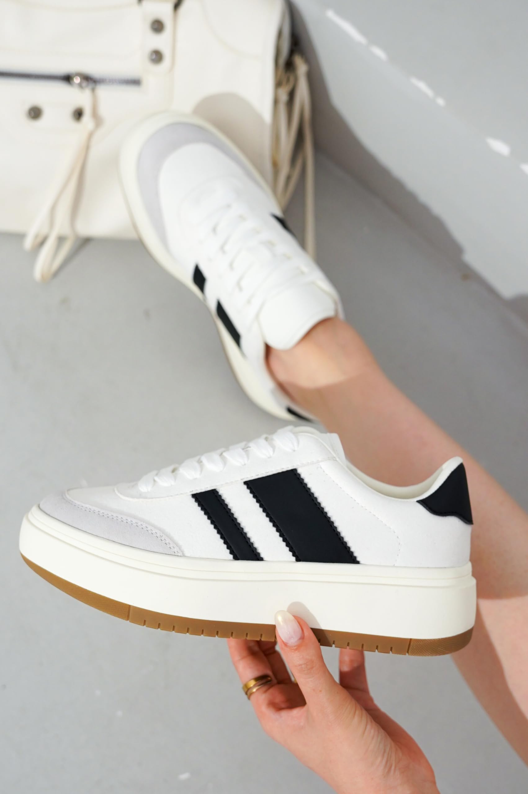 Project Cloud Platform Sneakers for Women - Lightweight Memory Foam Insole Fashion Sneakers for Women Footwear - Non-Slip Womens Sneakers Platform Shoes Women's Fashion (Nita): 7 White-black Stripes