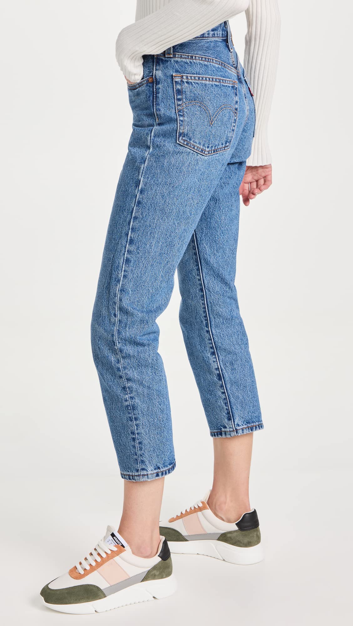 Levi's Women's Premium 501 Crop Jeans thumbnail 4