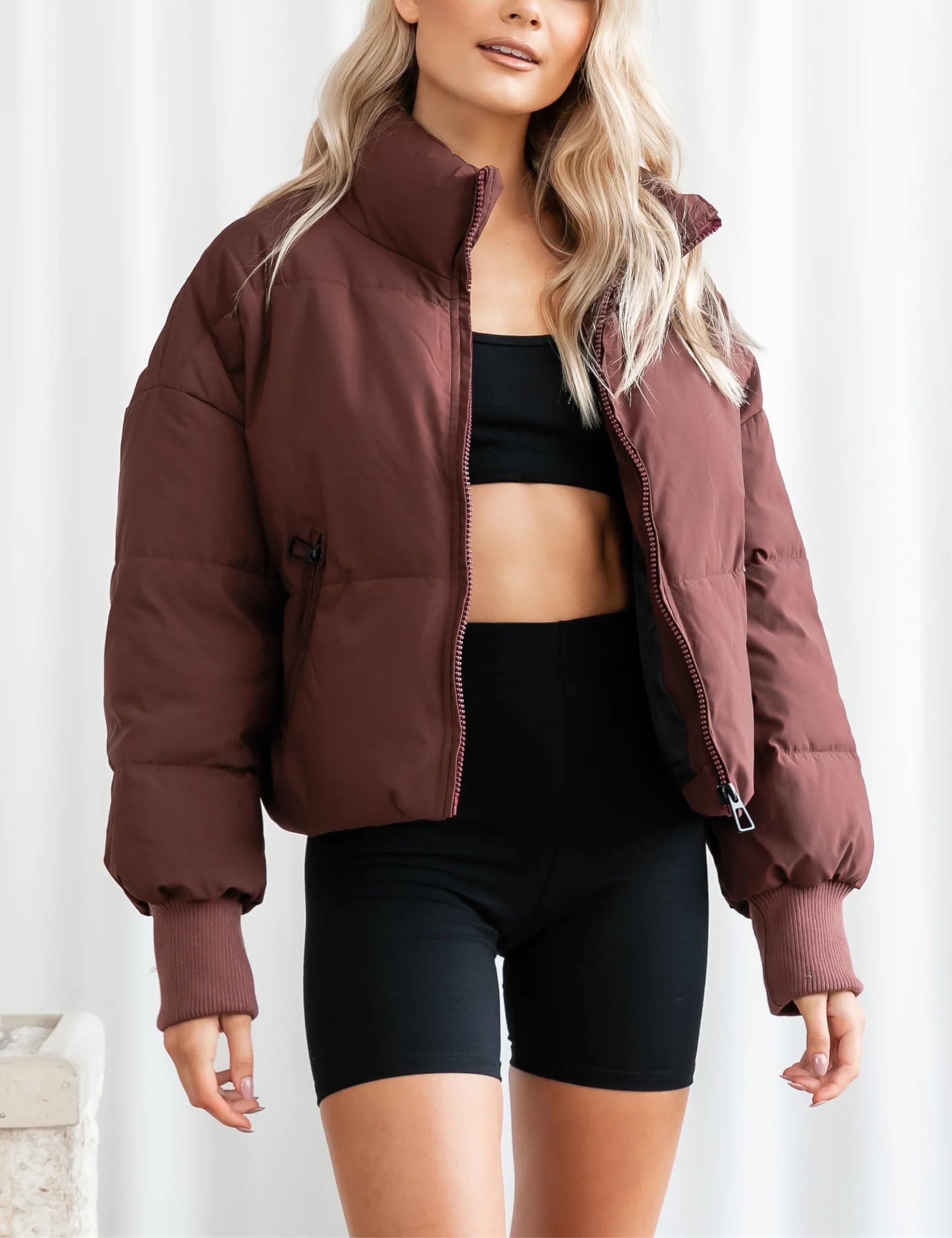 Lianlive Womens Cropped Puffer Jacket Oversized Black Short Puffy Winter Coat thumbnail 2