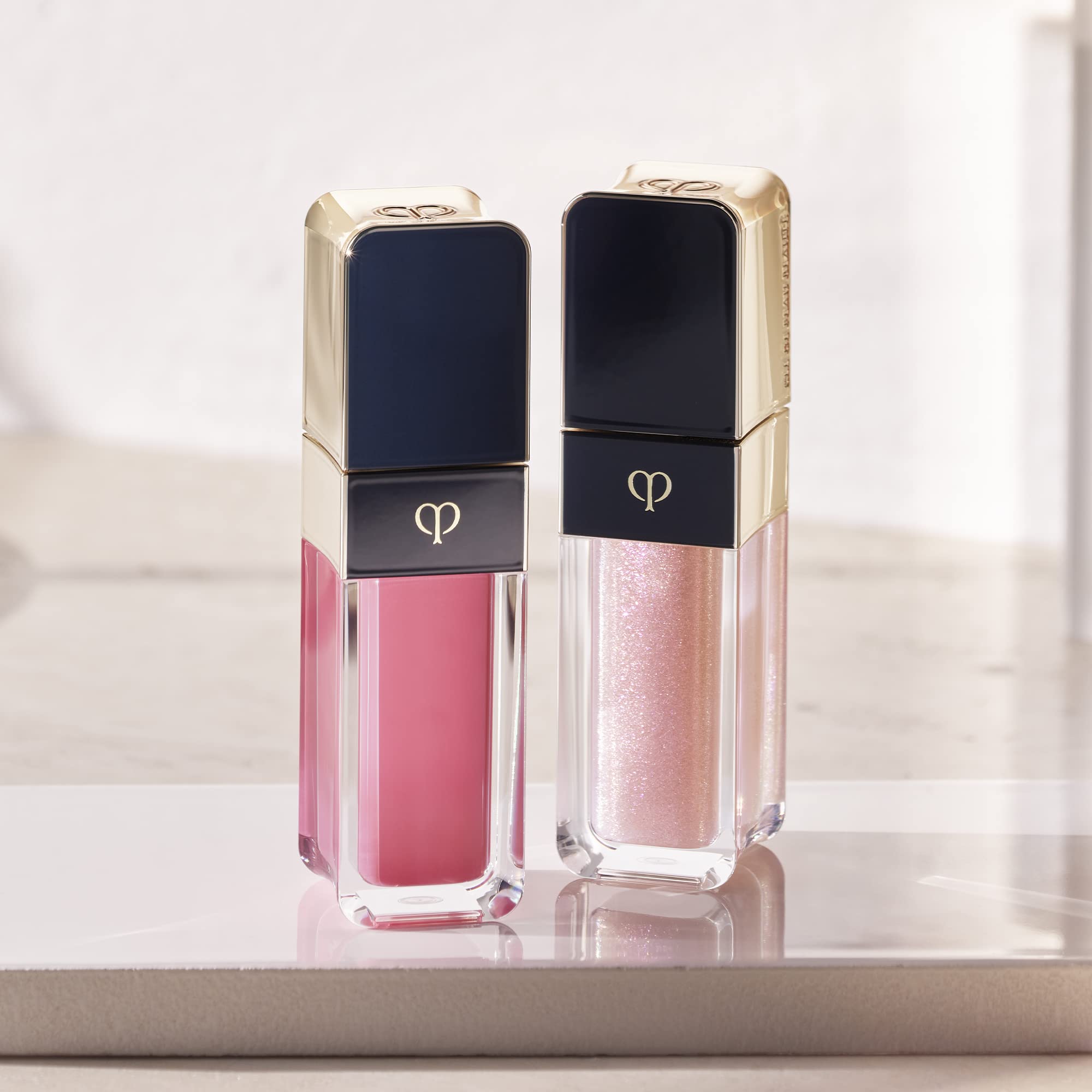 Clé de Peau Beauté, Cream Rouge Sparkles thumbnail 5