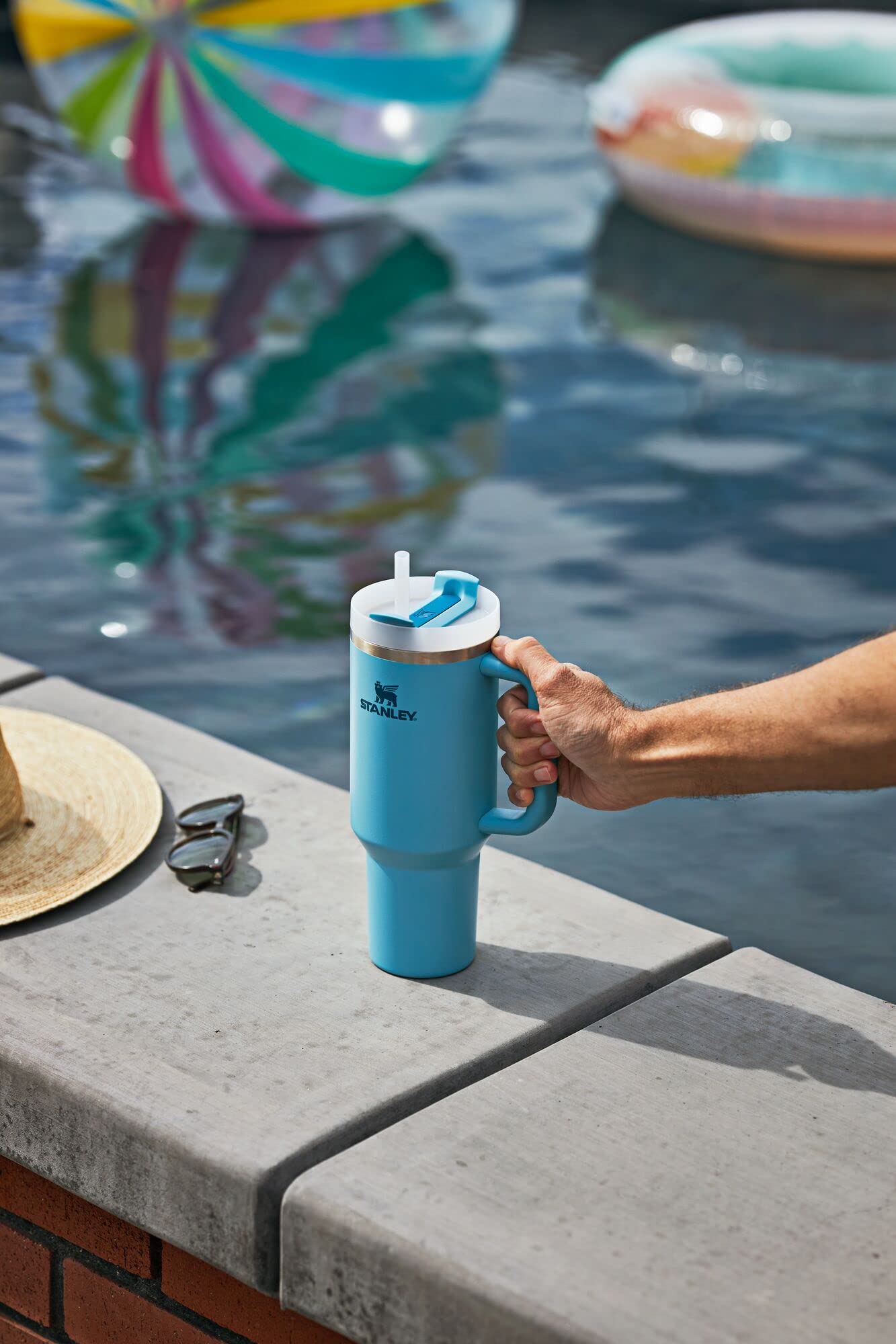 Stanley Quencher H2.0 Tumbler with Handle and Straw 30 oz | Flowstate 3-Position Lid | Cup Holder Compatible for Travel | Insulated Stainless Steel Cup | BPA-Free | Rose Quartz 2.0