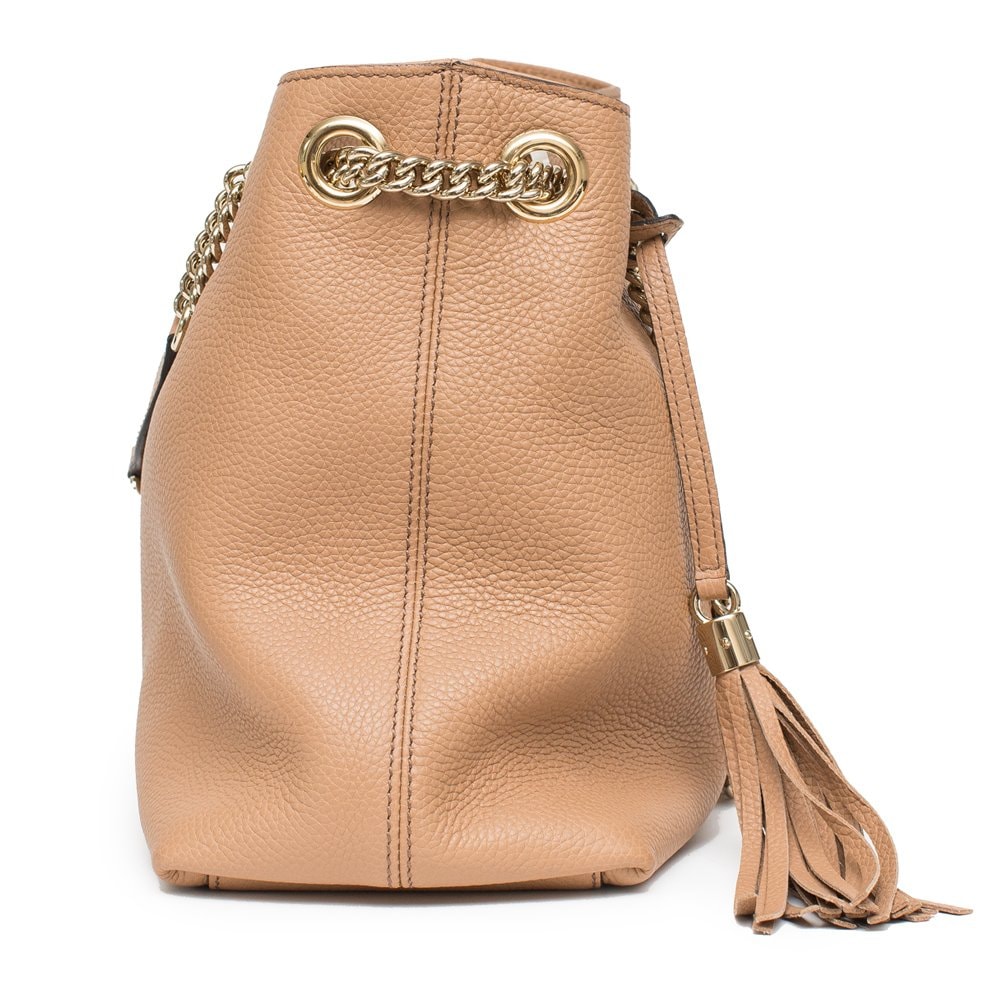Gucci Camelia Camel Pebbled Leather Soho Shoulder Hand Bag Tassel: Gucci Camelia Camel Pebbled Leather Soho Shoulder Hand Bag Tassel
