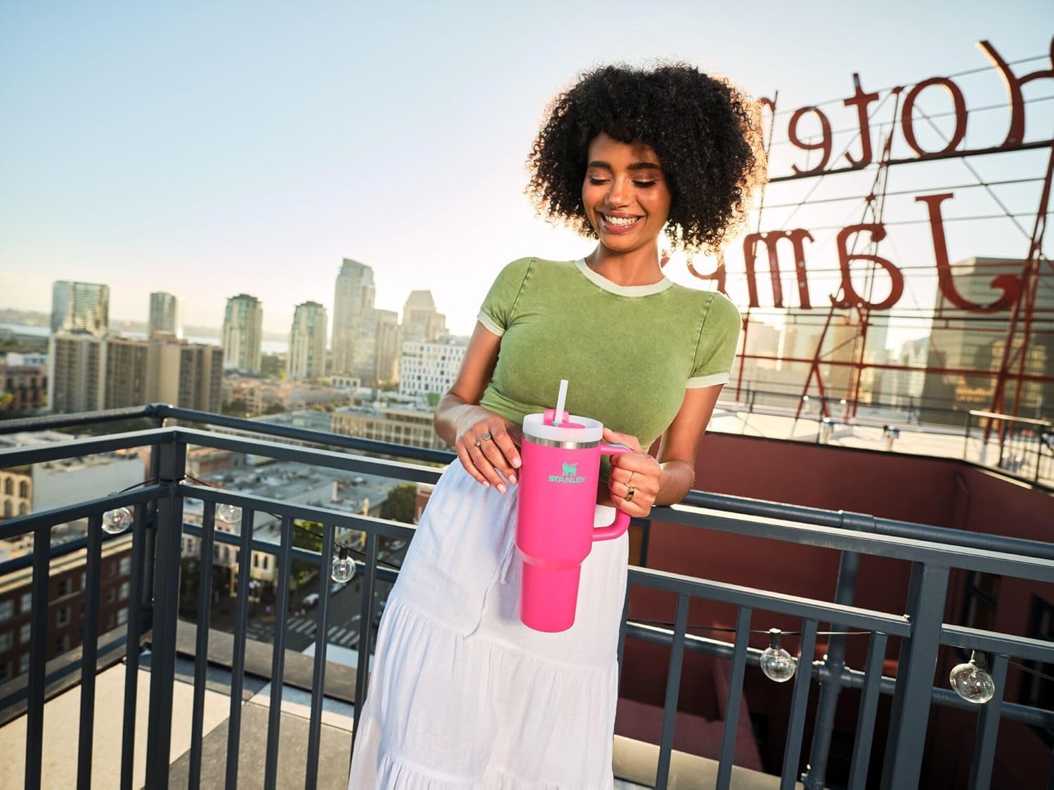 Stanley Quencher H2.0 Tumbler with Handle and Straw 30 oz | Flowstate 3-Position Lid | Cup Holder Compatible for Travel | Insulated Stainless Steel Cup | BPA-Free | Rose Quartz 2.0: Passion Pink 40 oz