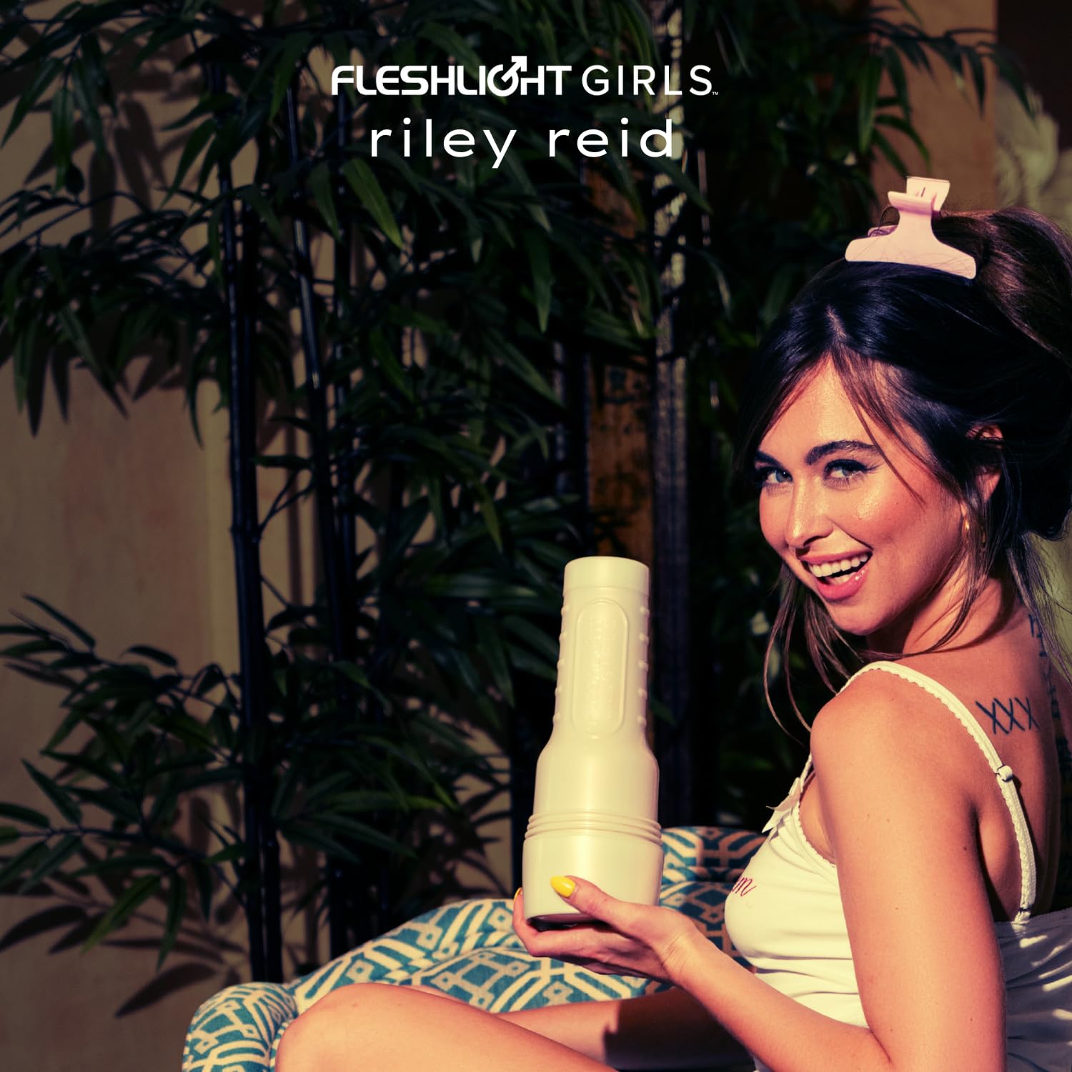 Fleshlight Girls | Riley Reid | Utopia | Hyper Real Male Sex Toy