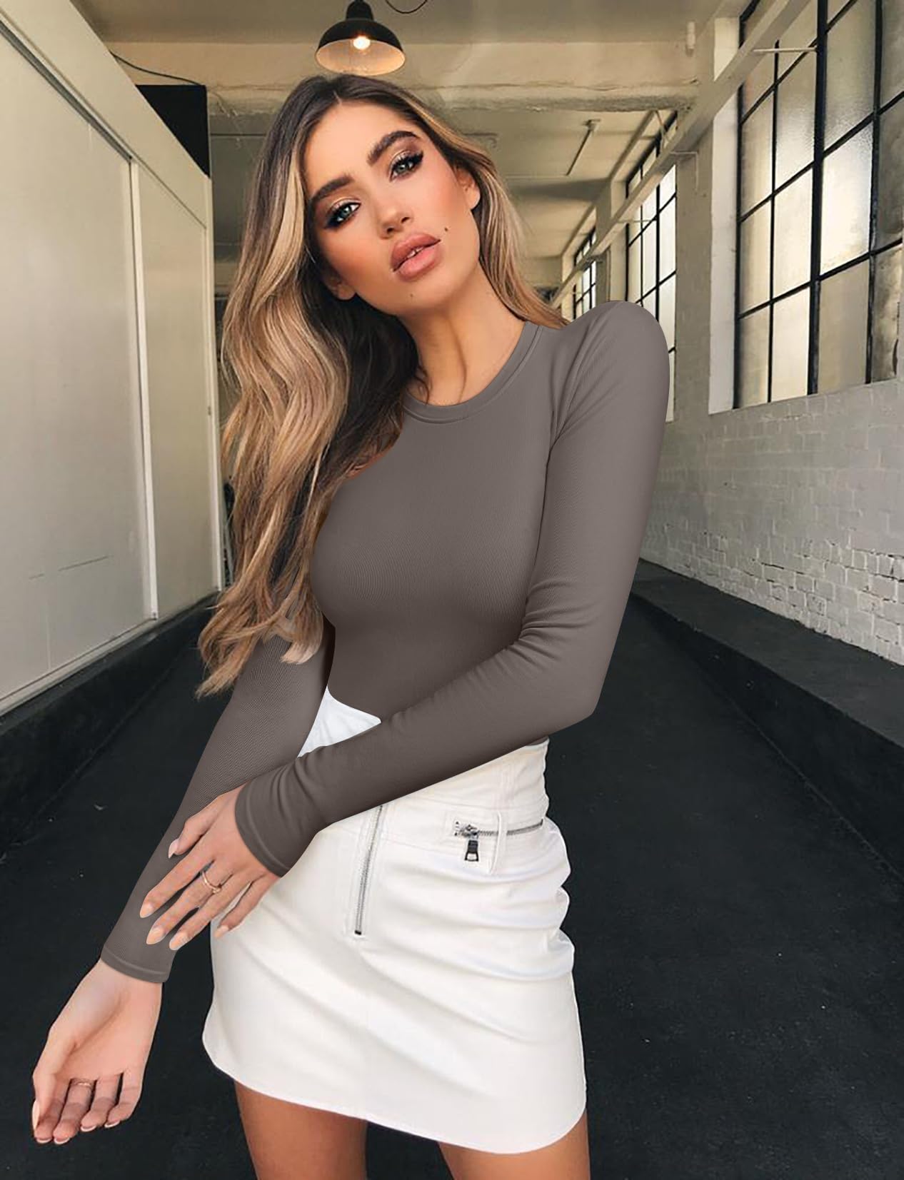 OQQ Womens 3 Piece Long Sleeve Tops Crew Neck Stretch Fitted Underscrubs Layer Tee Shirts 2025 Casual Outfits: Small Black,tea Leaf,beige