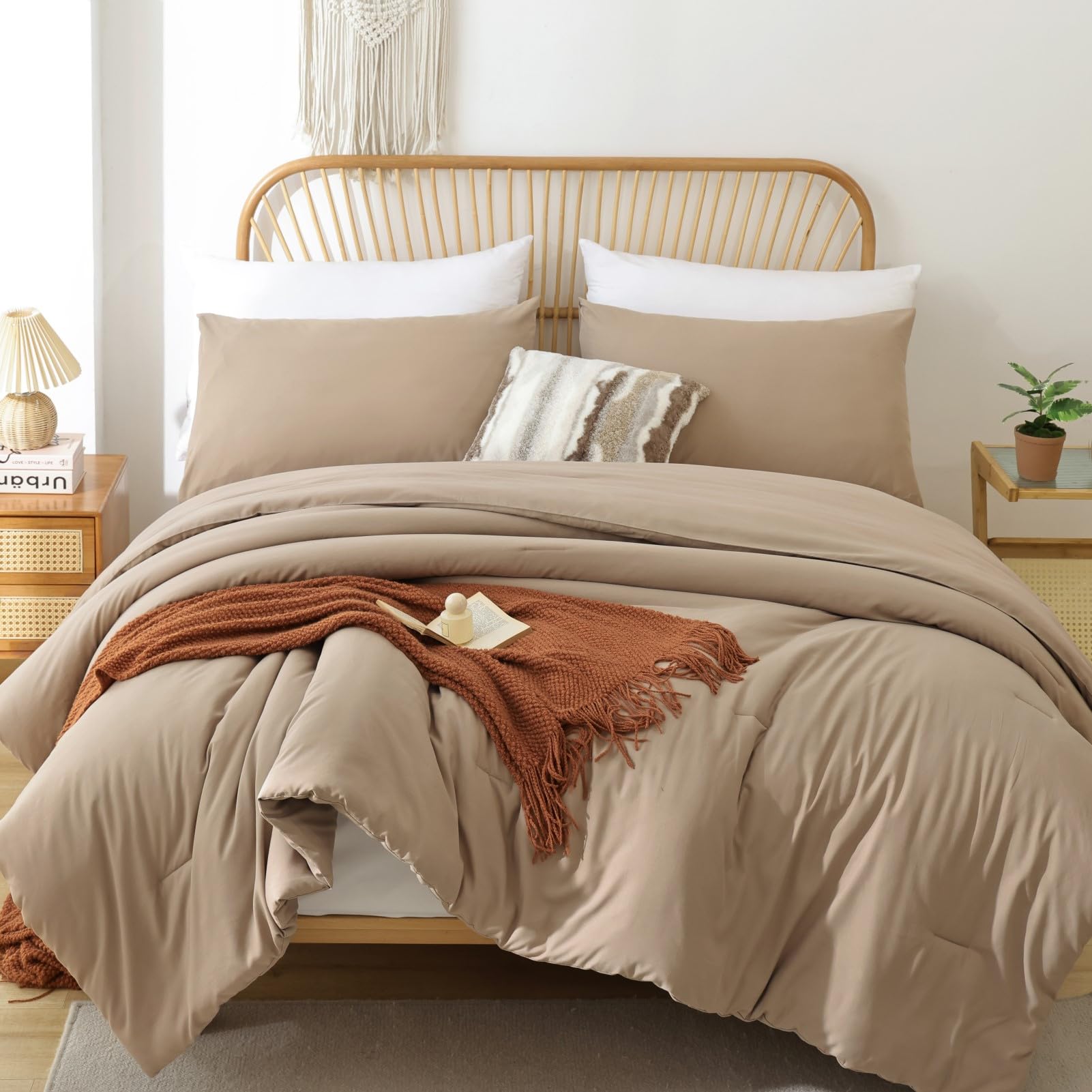ROSGONIA Queen Comforter Set Oatmeal, 3pcs(1 Boho Oatmeal Comforter & 2 Pillowcases) All Season Soft Bedding Lightweight Bedspread Blanket Quilt: Full Comforter 79"x90" Taupe