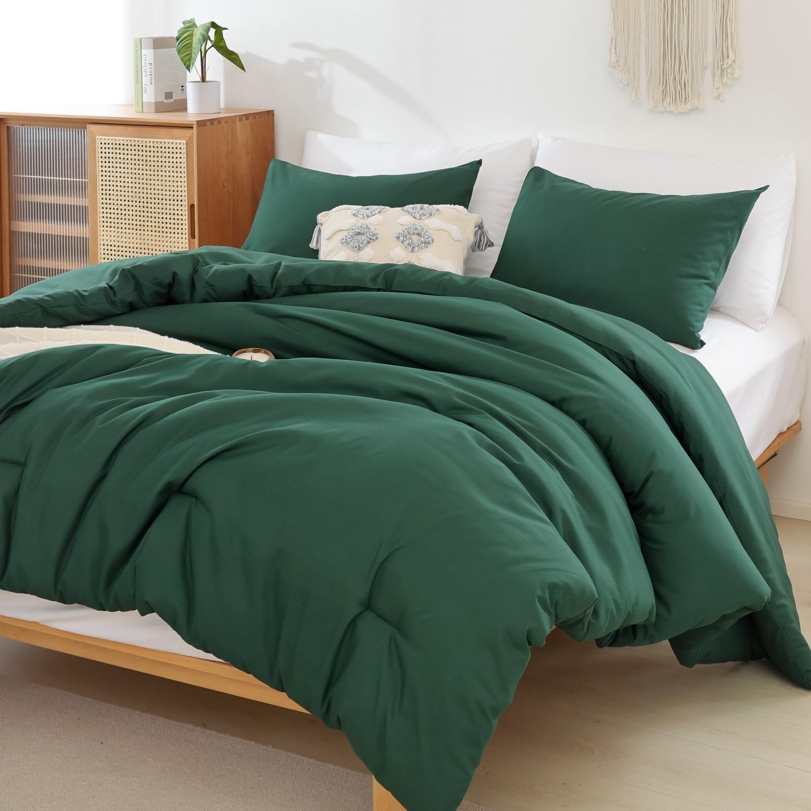 ROSGONIA Queen Comforter Set Oatmeal, 3pcs(1 Boho Oatmeal Comforter & 2 Pillowcases) All Season Soft Bedding Lightweight Bedspread Blanket Quilt: King Comforter 104"x90" Emerald Green