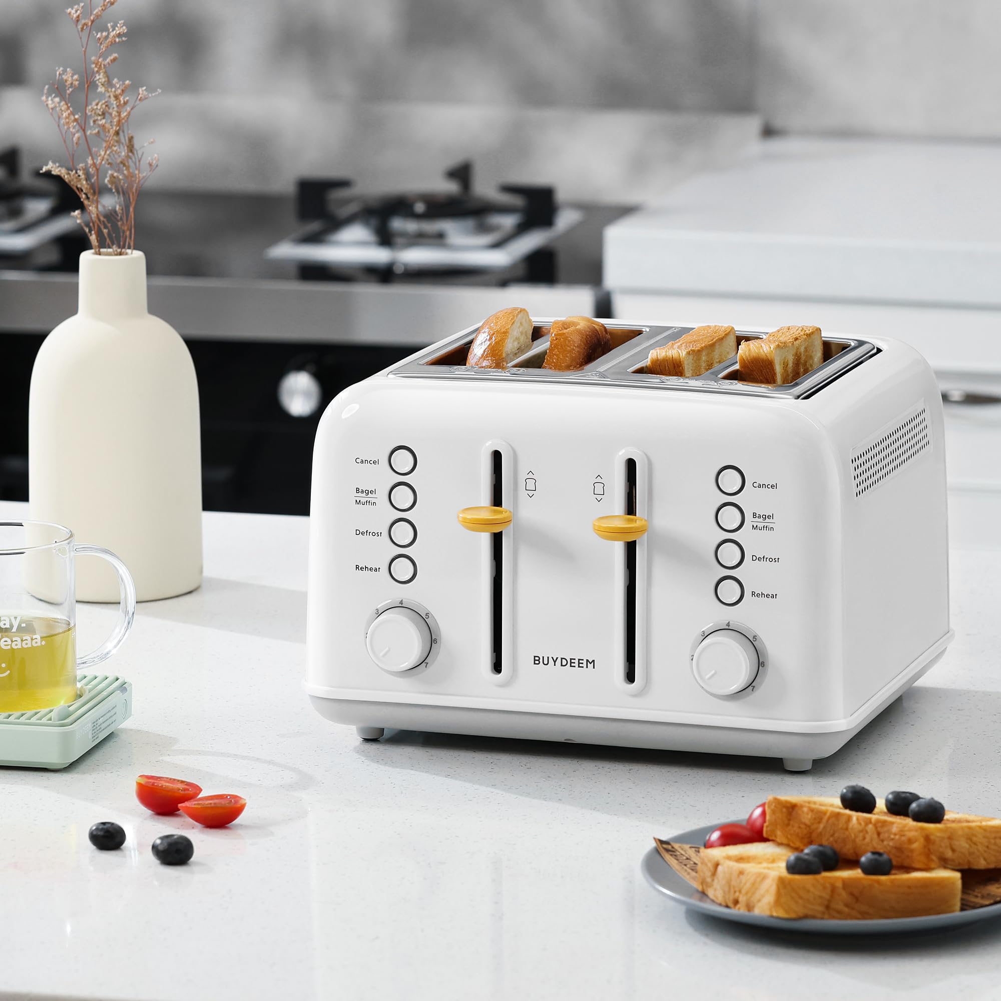 BUYDEEM DT640 4-Slice Toaster, Extra Wide Slots, Retro Stainless Steel with High Lift Lever, Bagel and Muffin Function, Removal Crumb Tray, 7-Shade Settings,Mellow Yellow