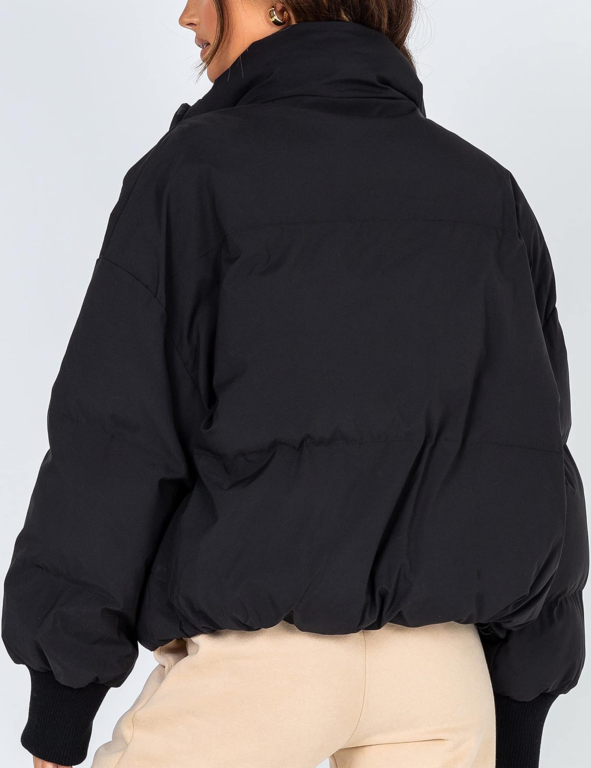 Lianlive Womens Cropped Puffer Jacket Oversized Black Short Puffy Winter Coat thumbnail 5
