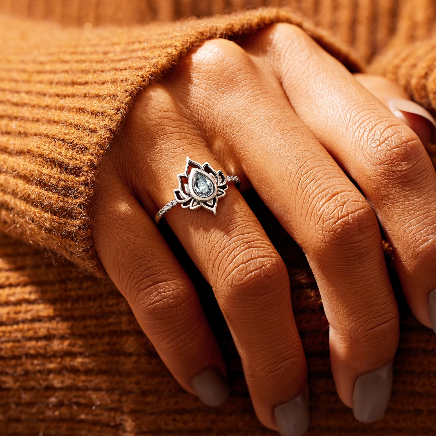 STORYJEWELLERY Lotus Promise Ring for Women, Silver Lotus Flower Ring for Women, No Mud No Lotus Dainty Ring for Women, Empowering Ring for Girls, Jewelry Gifts for Women