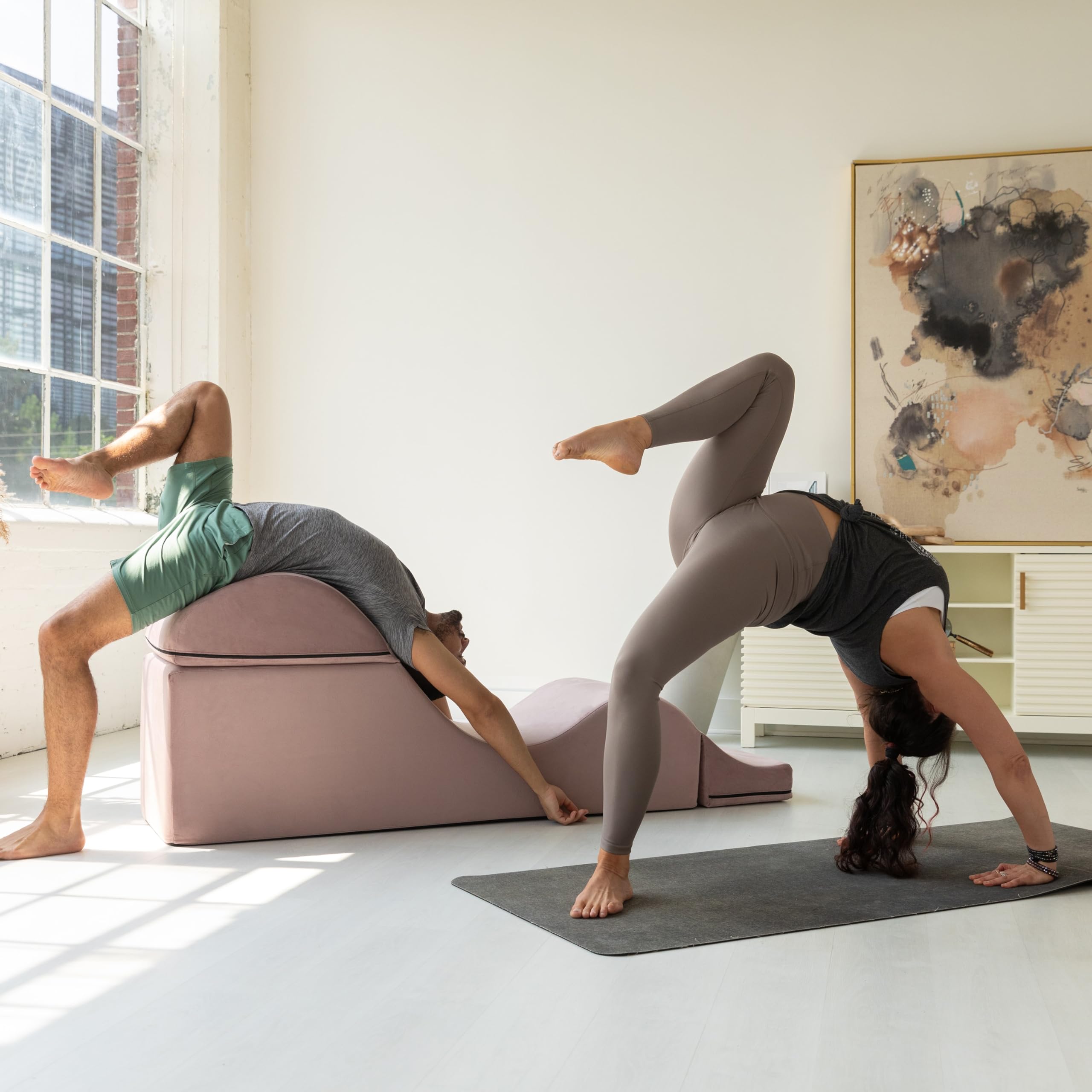 Avana Kami Convertible Chaise/Bed Bench for Yoga & Massage - 2-in-1 End of Bed Ottoman with Concealed Fold Out Yoga Lounge Chair, Microvelvet Rose: 18" Wide Rose
