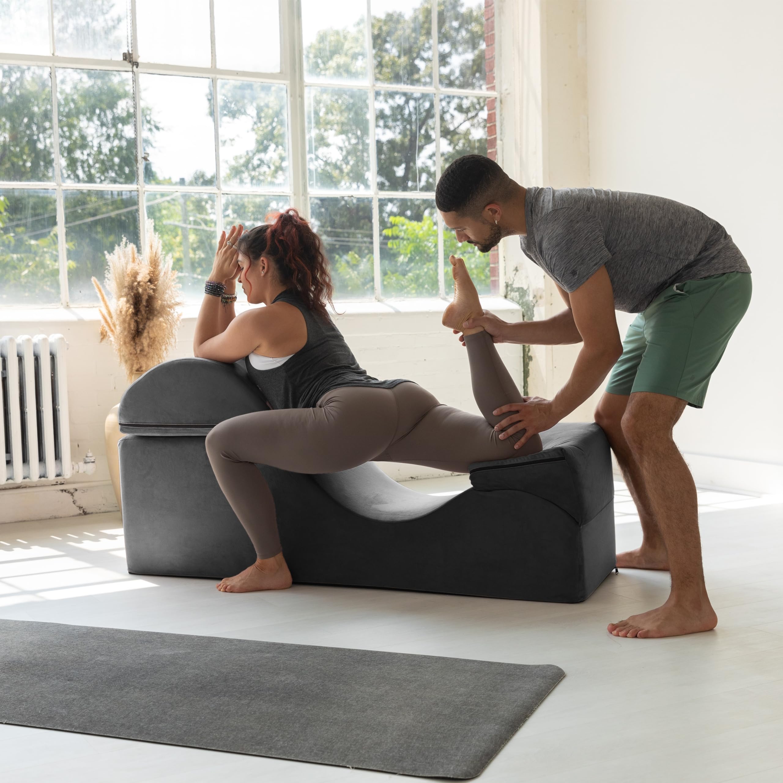 Avana Kami Convertible Chaise/Bed Bench for Yoga & Massage - 2-in-1 End of Bed Ottoman with Concealed Fold Out Yoga Lounge Chair, Microvelvet Rose