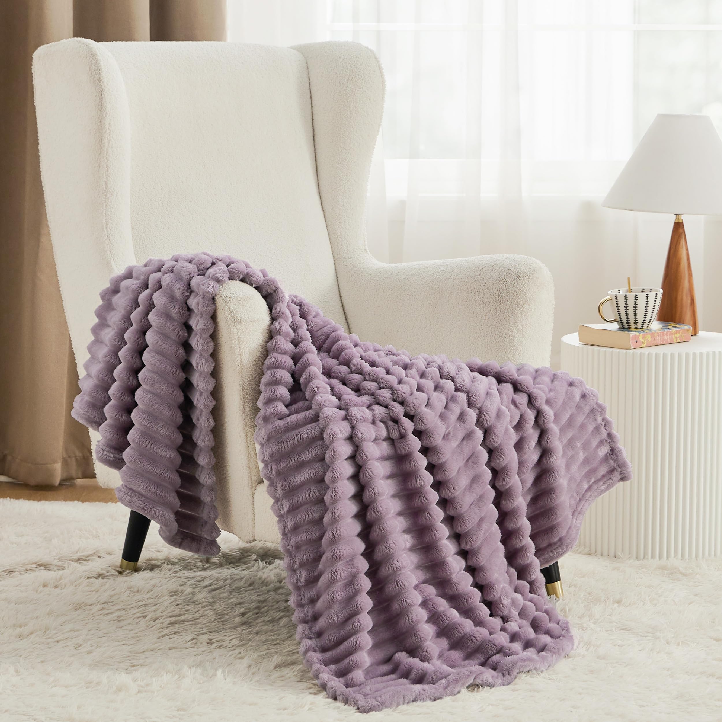 Bedsure Light Purple Fleece Blanket for Couch - GentleSoft Cozy Soft Blankets for Women, Cute Small Throws for Girls, 50x60 Inches thumbnail 2