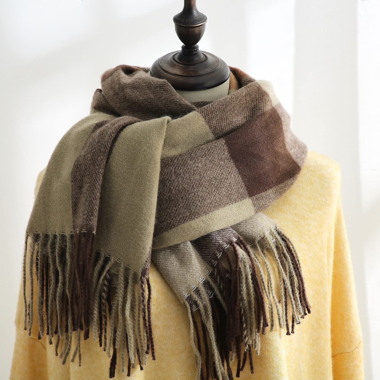 PCIQUTE Tartan Plaid Scarves for Women Winter,Long Scarves for Women with Fringe,Super Soft Scarf for Women Winter