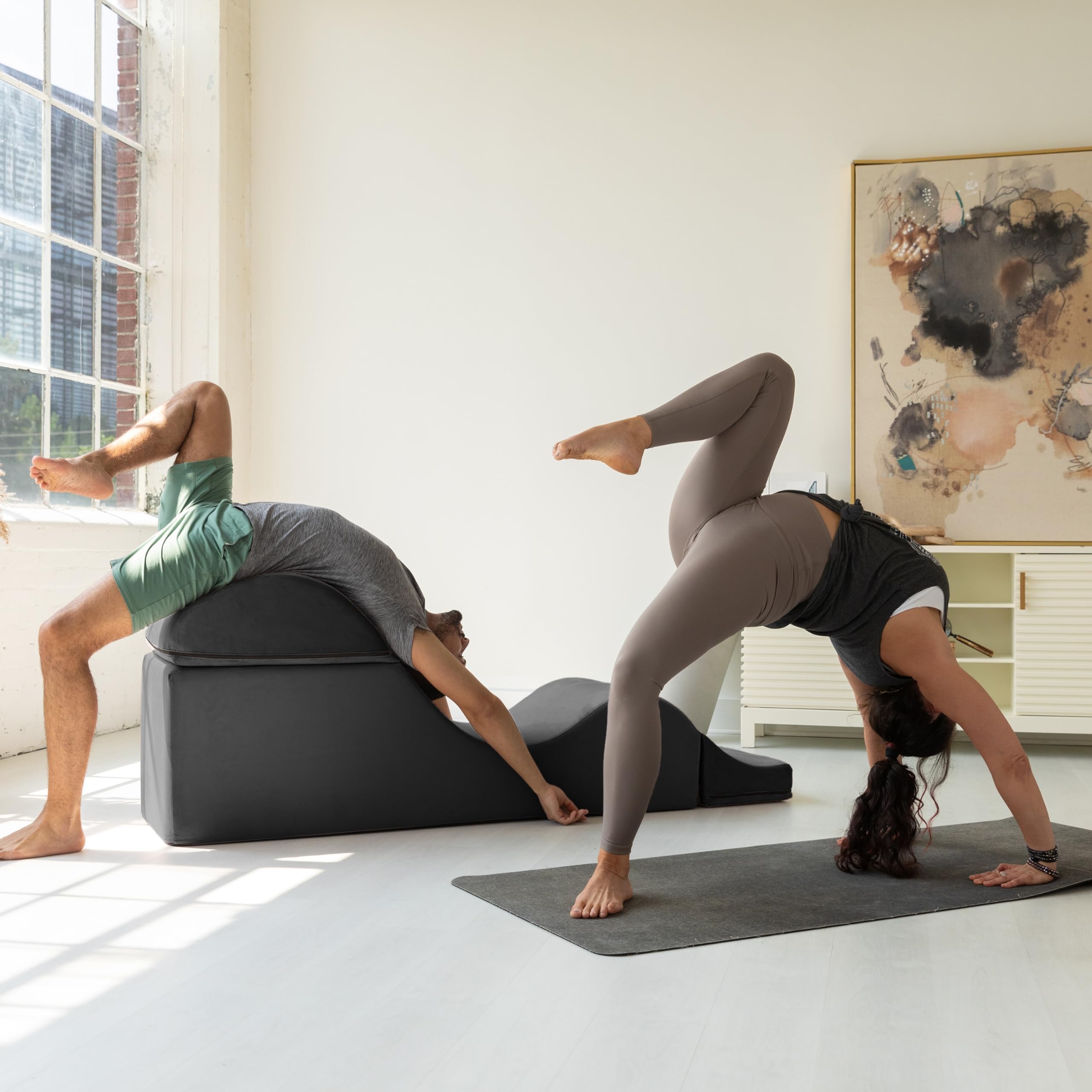 Avana Kami Convertible Chaise/Bed Bench for Yoga & Massage - 2-in-1 End of Bed Ottoman with Concealed Fold Out Yoga Lounge Chair, Microvelvet Rose