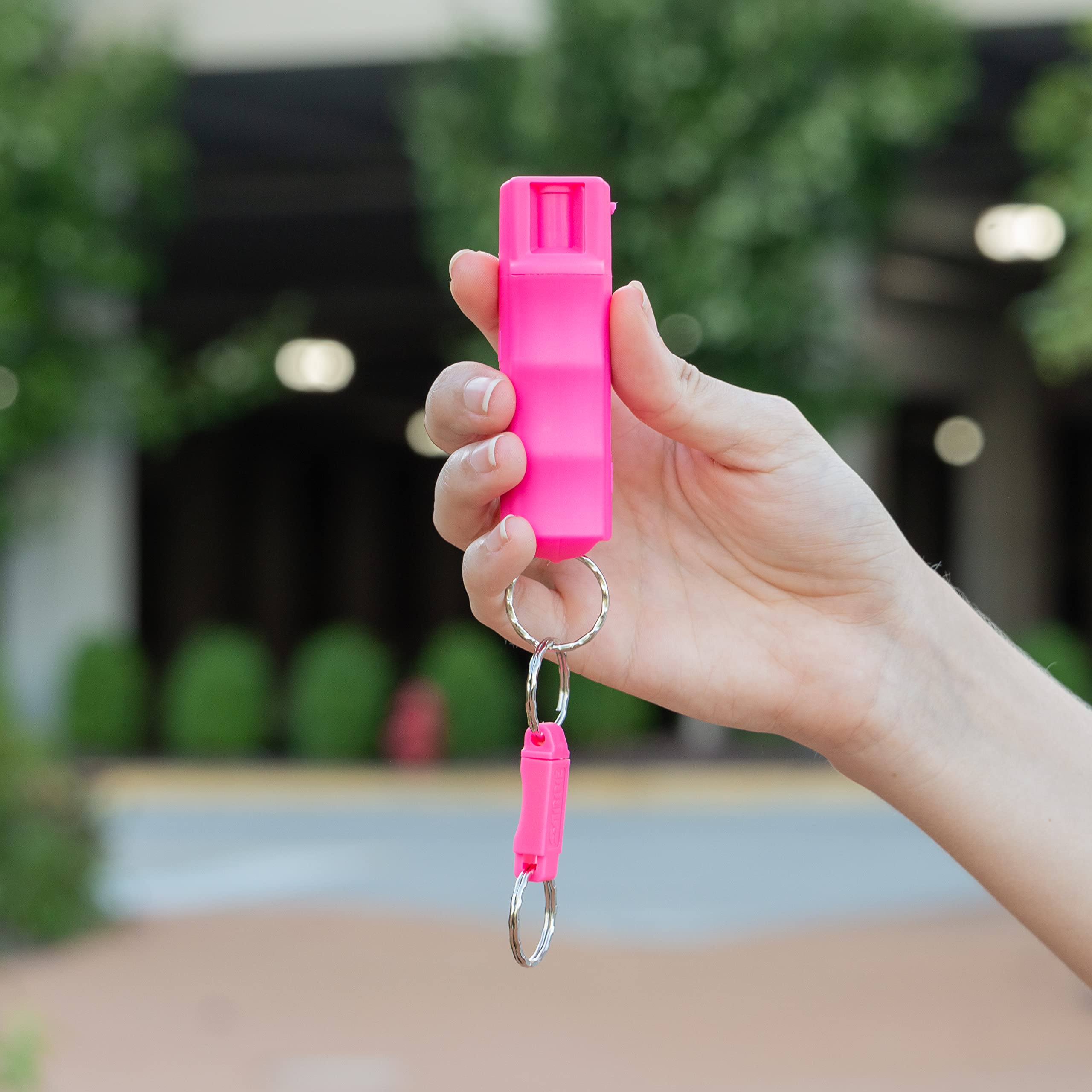 SABRE Pepper Spray And 2-in-1 Stun Gun and Flashlight, 25 Bursts of Max Strength OC Spray, Intuitive Finger Grip, 0.54 fl oz, Painful 1.160 µC Charge, 120 Lumens, Rechargeable, Safety Switch, Holster thumbnail 9