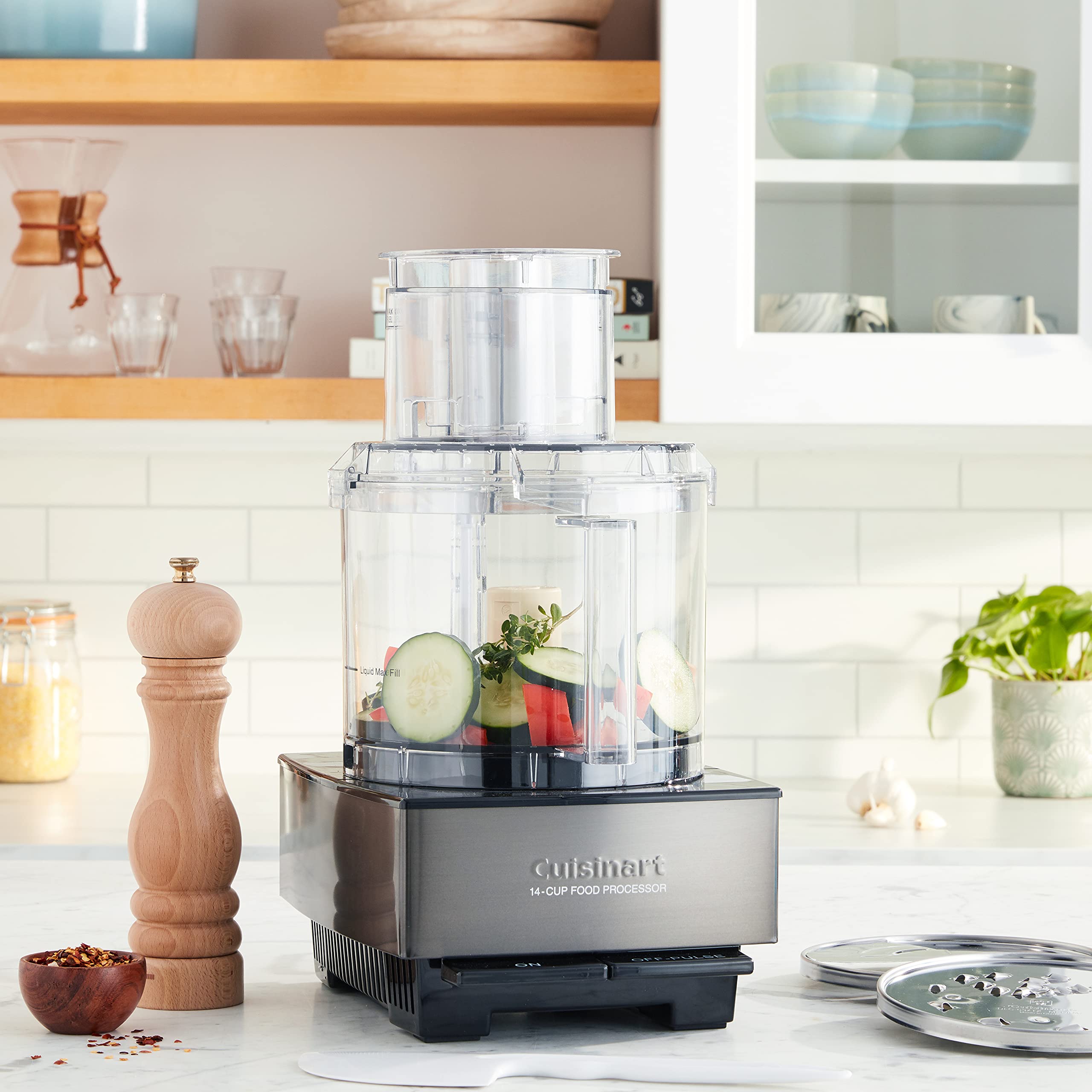 Cuisinart Food Processor 14-Cup Vegetable Chopper for Mincing, Dicing, Shredding, Puree & Kneading Dough, Stainless Steel, DFP-14BCNY: 14-Cup Black