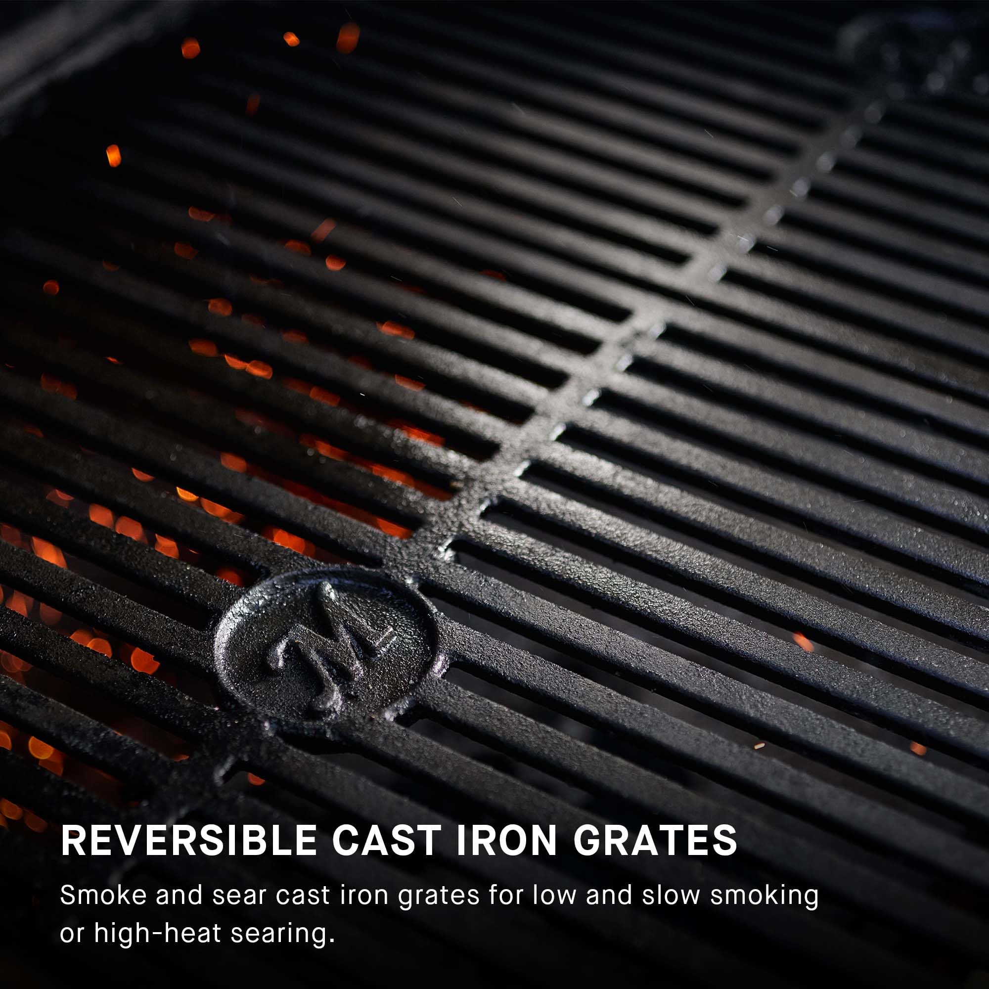 Masterbuilt® Gravity Series® 800 Digital Charcoal Grill, Griddle and Smoker with Digital Control, App Connectivity and 800 Cooking Square Inches in Black, Model MB20040221