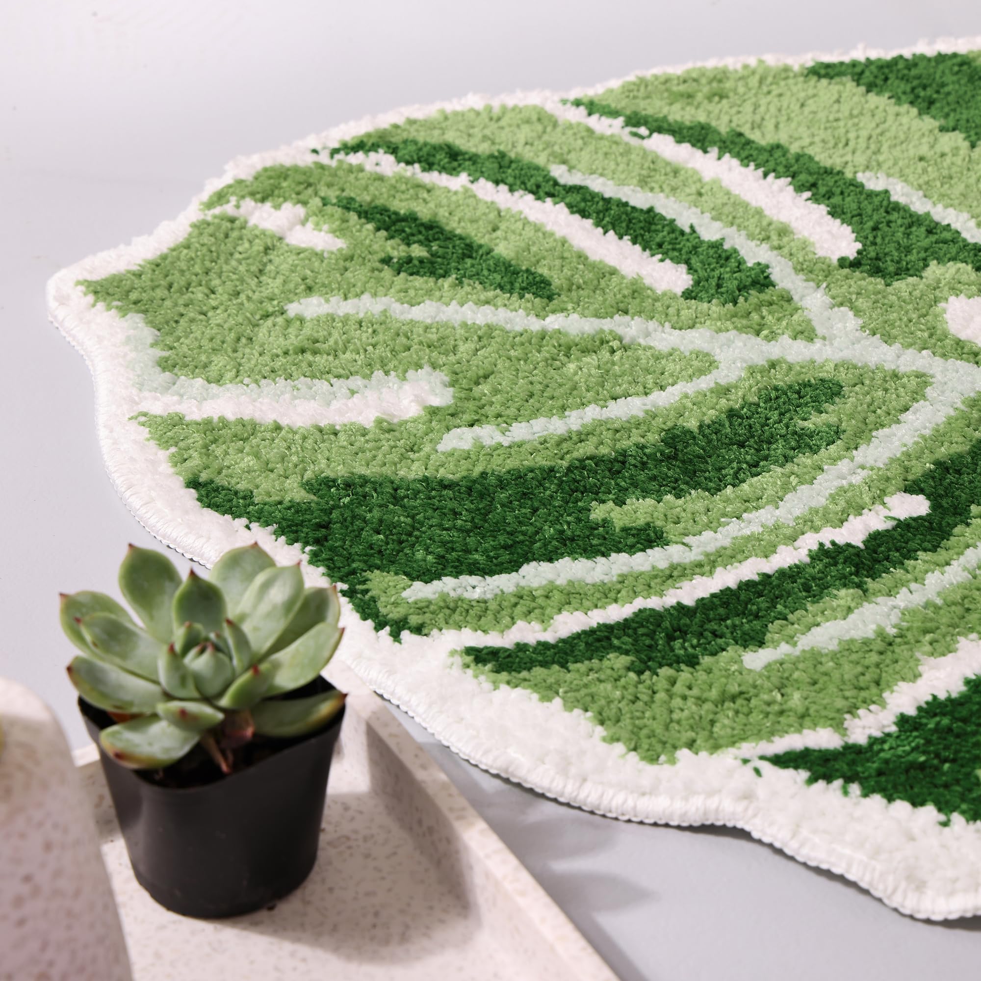 Panstar Green Leaf Mat, Large Monstera Cute Non Slip Palm Shaped Plush Fun Kitchen, Bathroom Bathtub Rugs Machine Washable: 1'8" x 2'2" (Leaf)