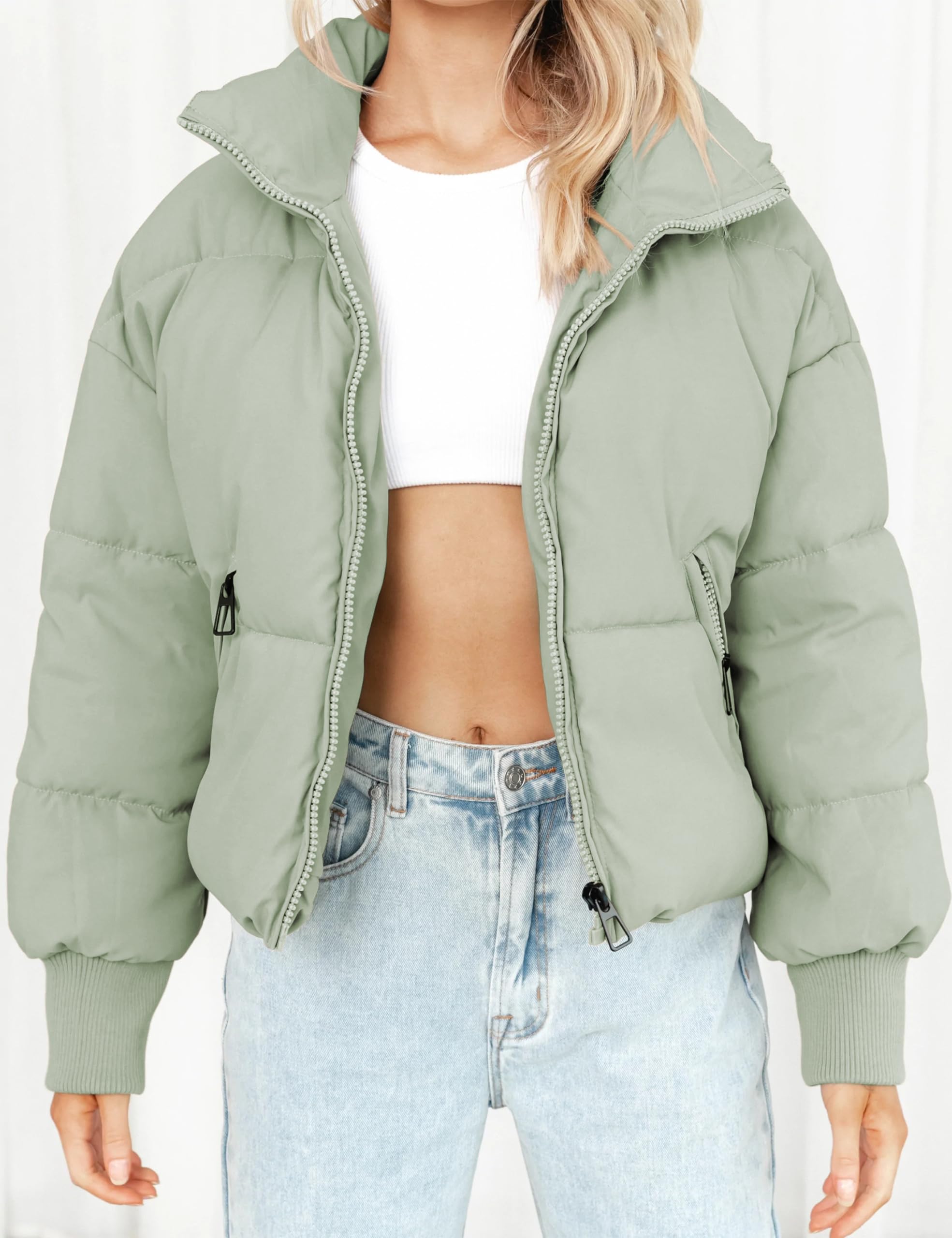 Lianlive Womens Cropped Puffer Jacket Oversized Black Short Puffy Winter Coat thumbnail 2