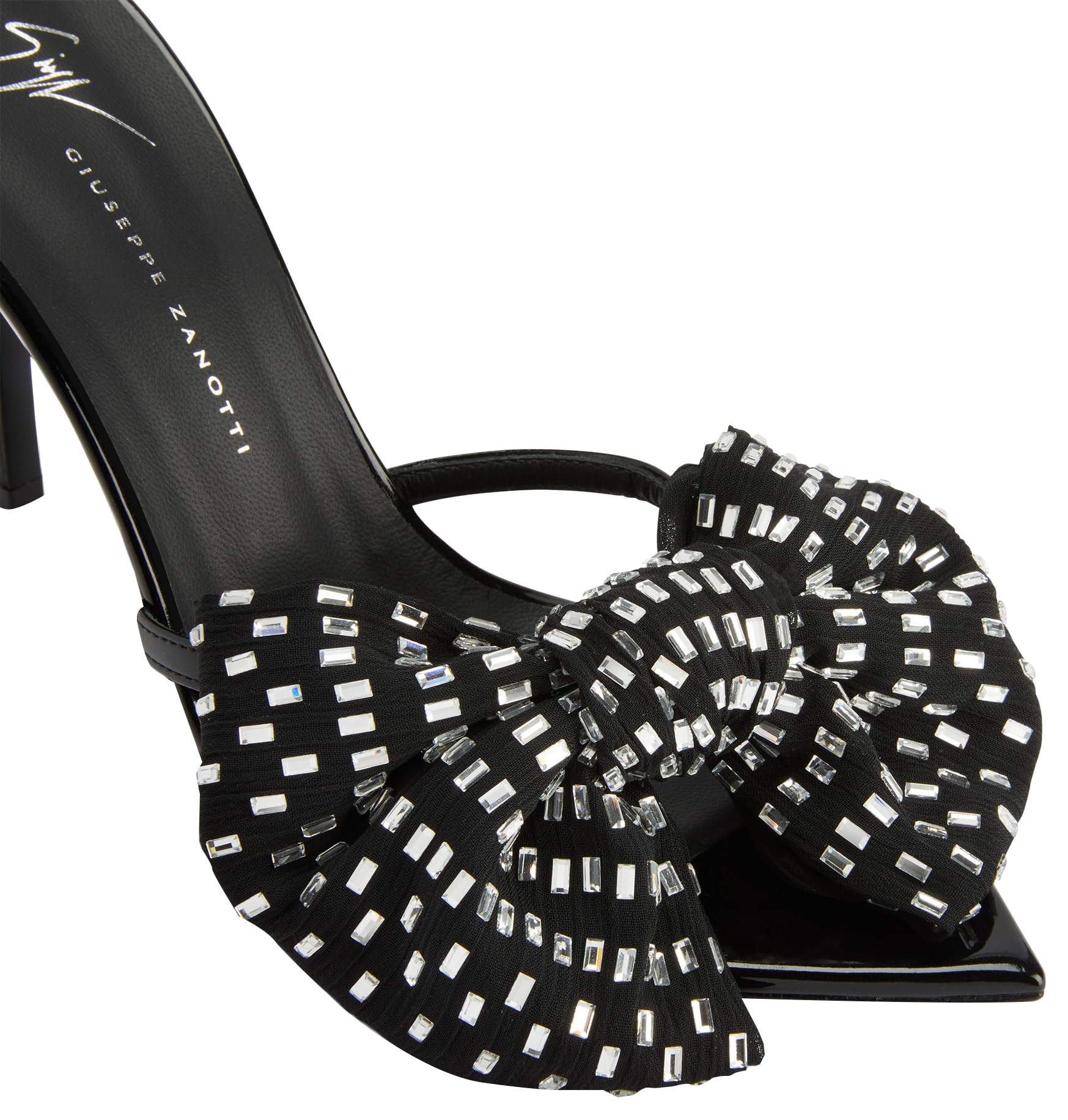 Giuseppe Zanotti, Intriigo Alexandrine