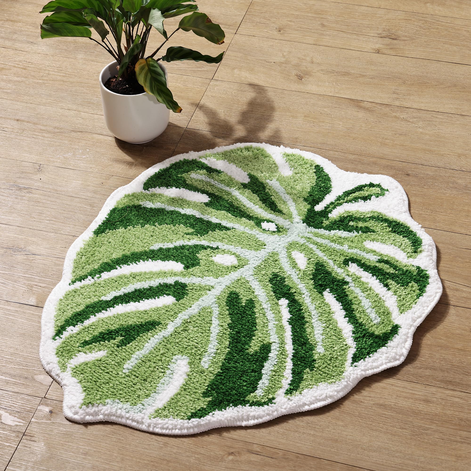 Panstar Green Leaf Mat, Large Monstera Cute Non Slip Palm Shaped Plush Fun Kitchen, Bathroom Bathtub Rugs Machine Washable: 1'8" x 2'2" (Leaf)