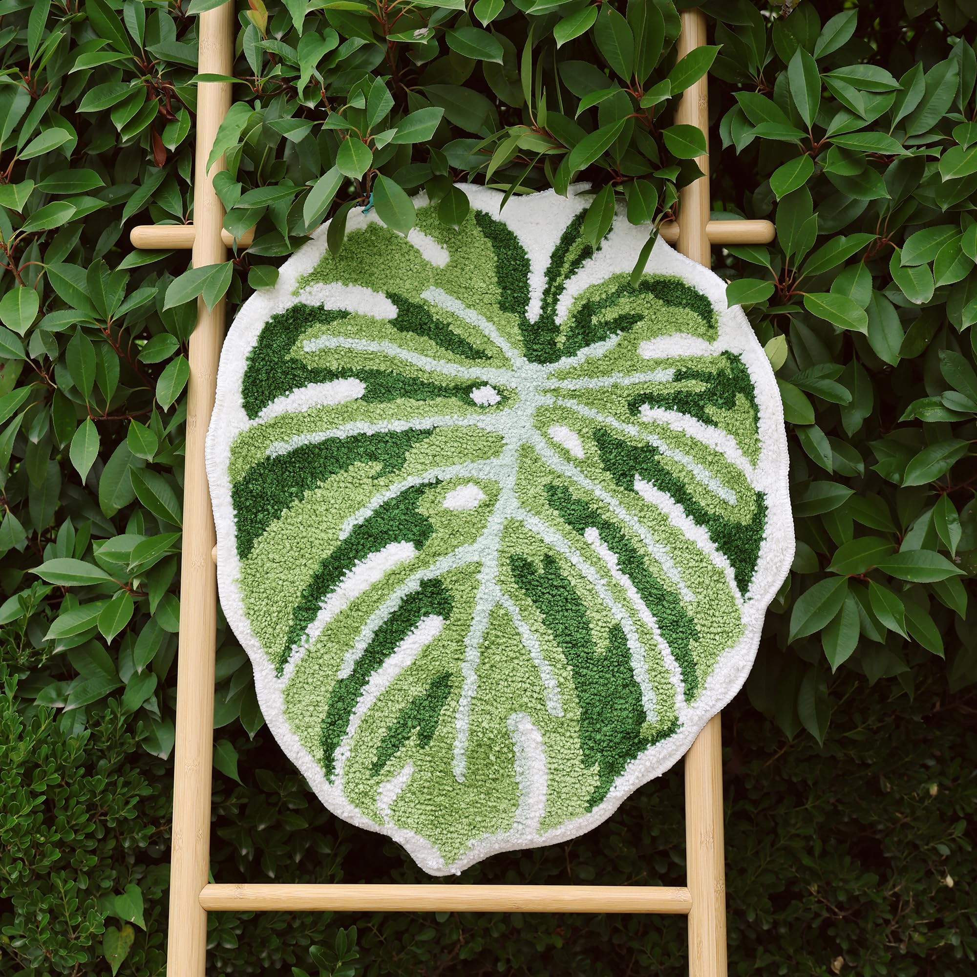 Panstar Green Leaf Mat, Large Monstera Cute Non Slip Palm Shaped Plush Fun Kitchen, Bathroom Bathtub Rugs Machine Washable: 1'8" x 2'2" (Leaf)