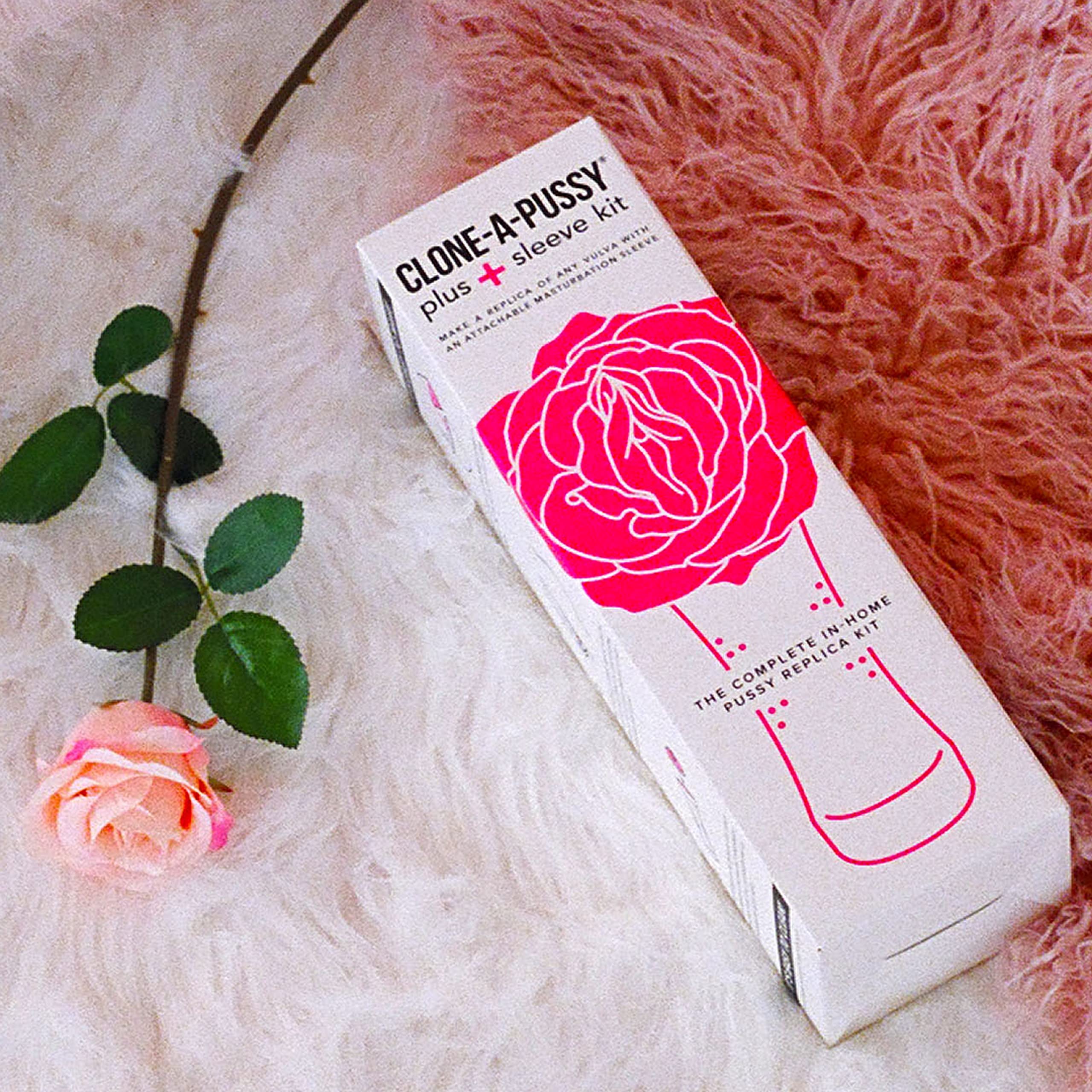Clone-A-Willy - Clone-A-Pussy Plus Sleeve Kit DIY Masturbator Kit (Pink)