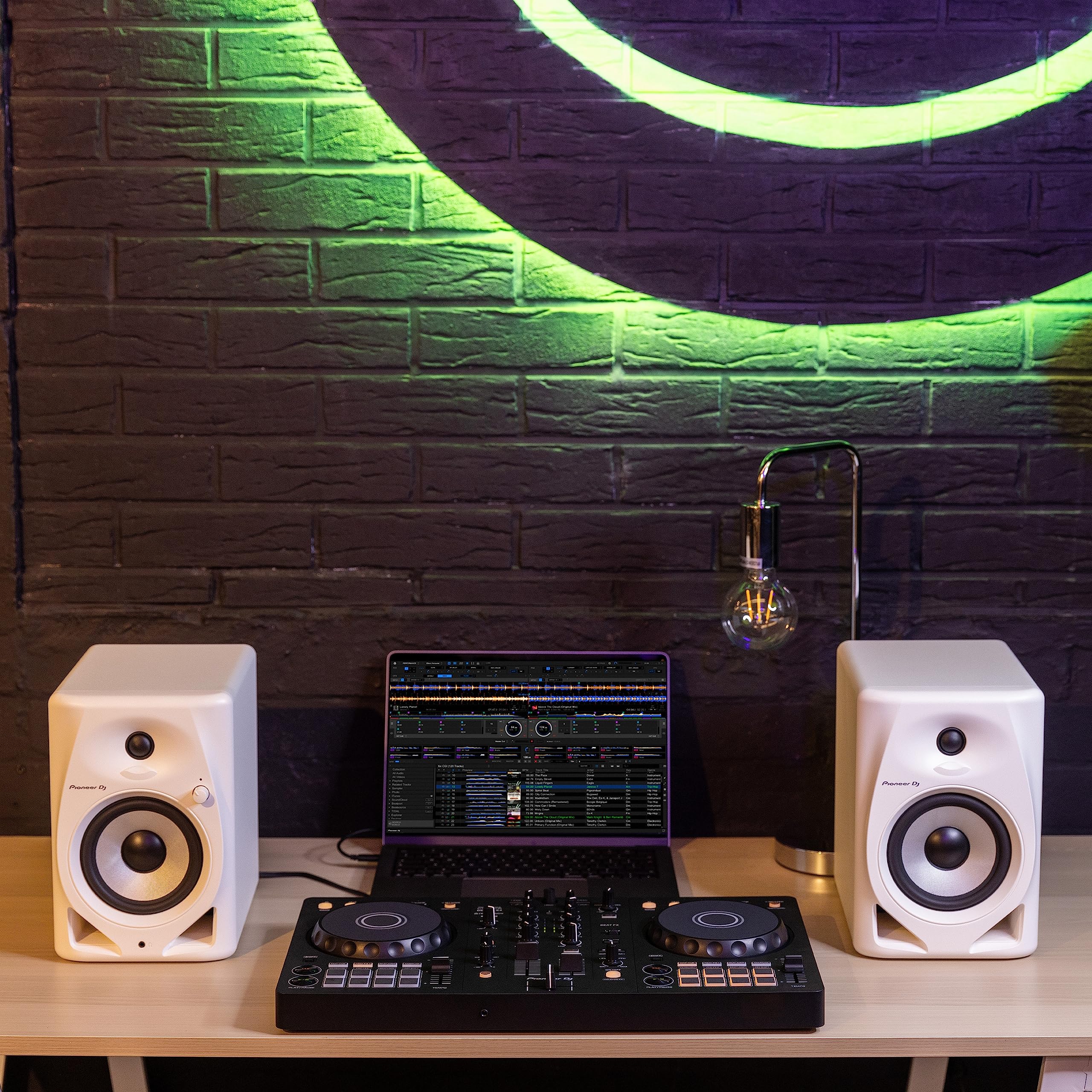 Pioneer DJ DDJ-FLX4 2-deck rekordbox and Serato  - Graphite: DJ Controller