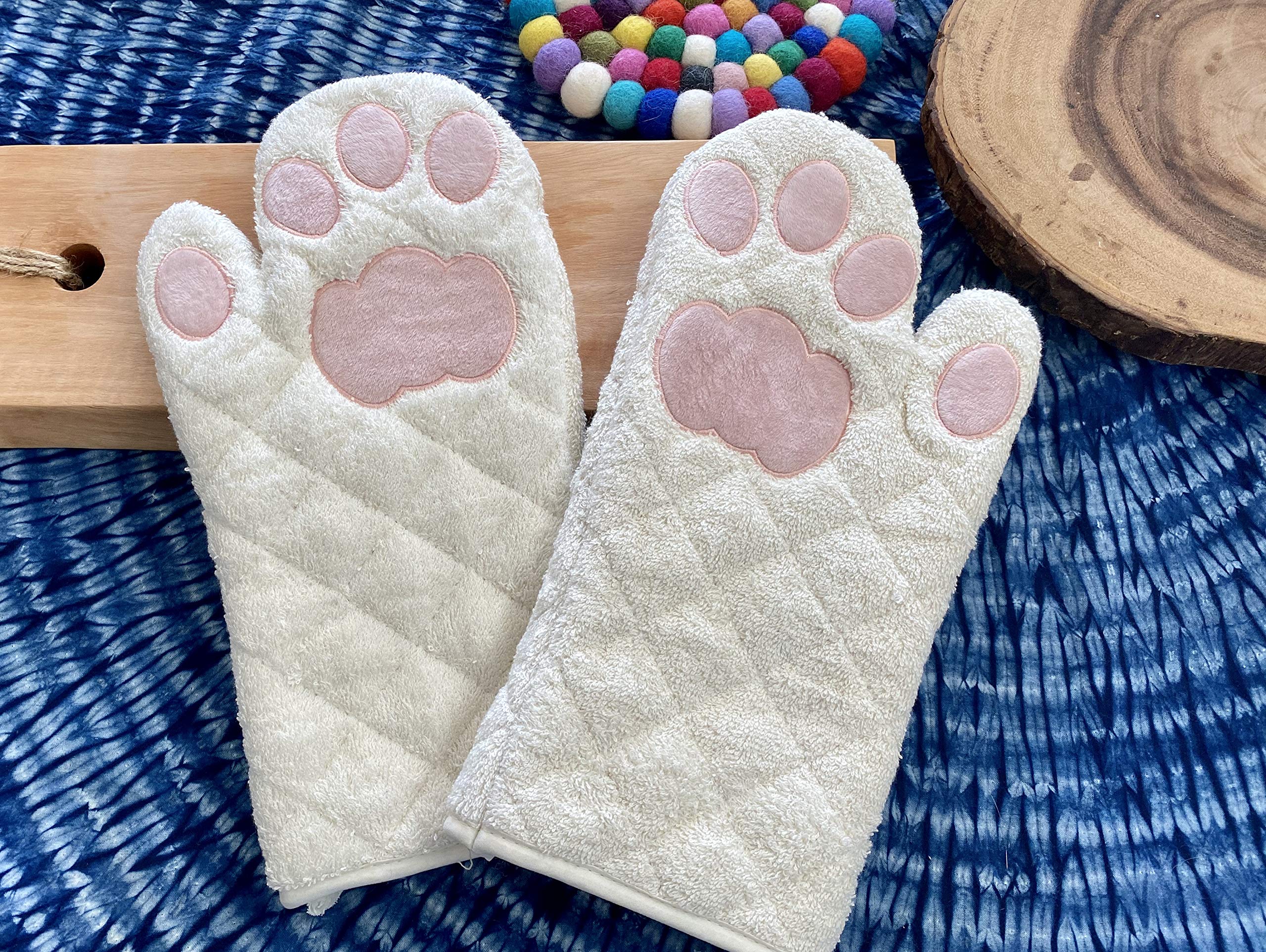 Cricket & Junebug Oven Mitts Cat Paws - Black & Pink