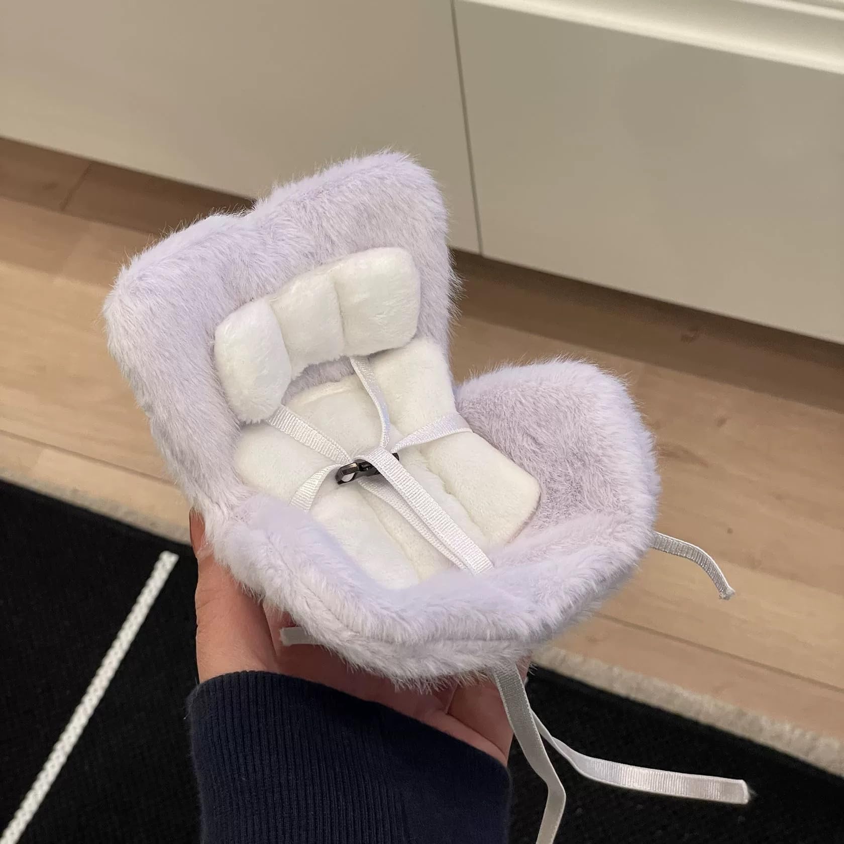 Accessories for Dolls,Safety seat,Car Plush Doll Sofa, Car Decoration Sofa, Display Dolls,Protect Dolls,Suitable for 17-cm Plush Dolls(no Dolls) ()