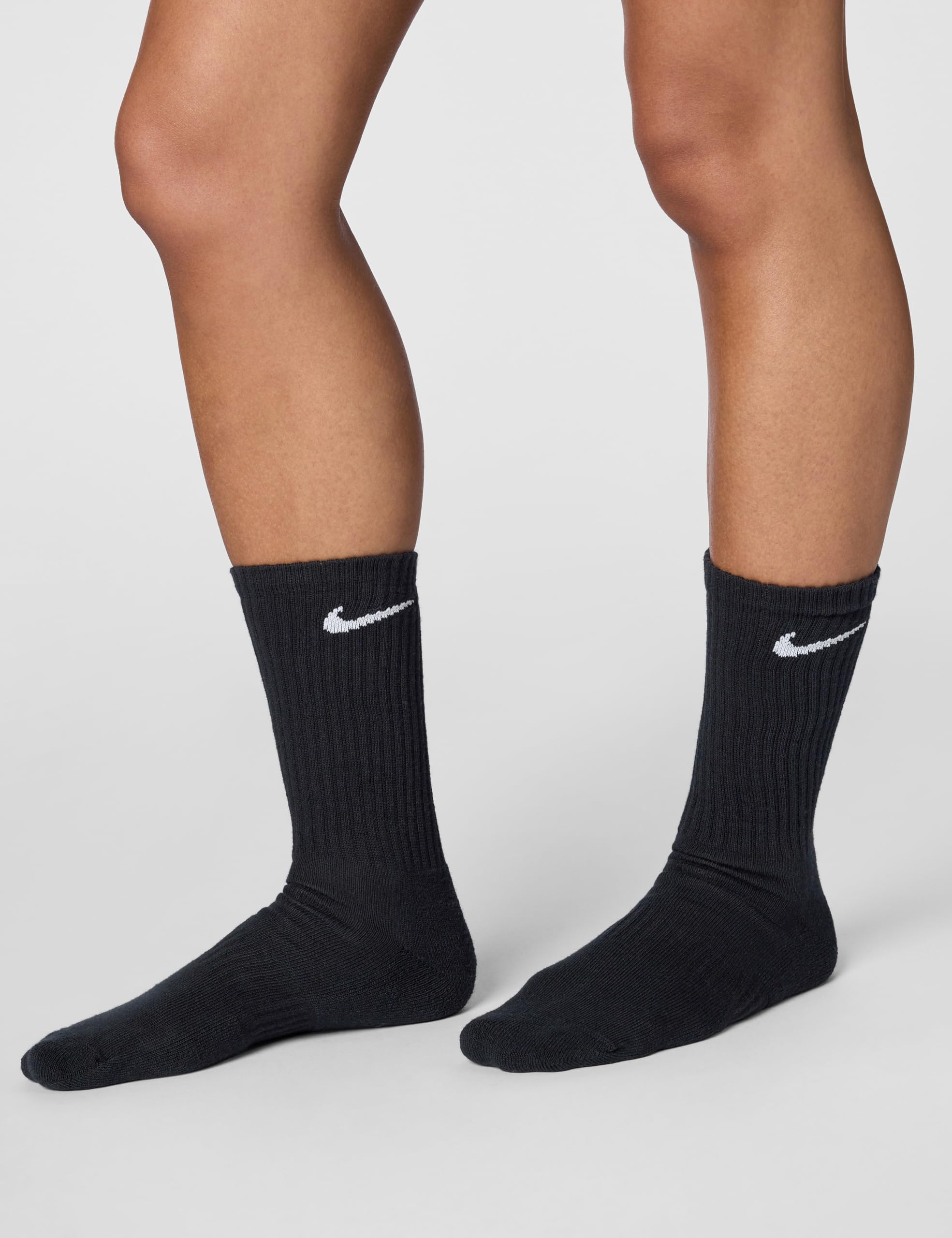 Nike unisex-adult Unisex Everyday Cushion Crew 3 Pair