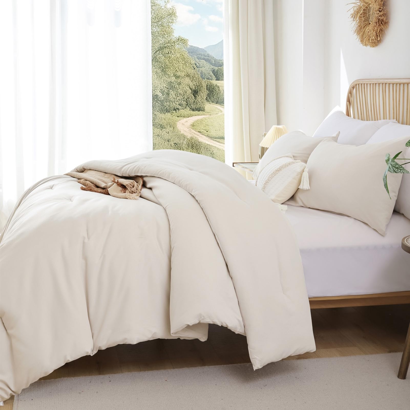 ROSGONIA Queen Comforter Set Oatmeal, 3pcs(1 Boho Oatmeal Comforter & 2 Pillowcases) All Season Soft Bedding Lightweight Bedspread Blanket Quilt: California King Comforter 104"x96" Beige