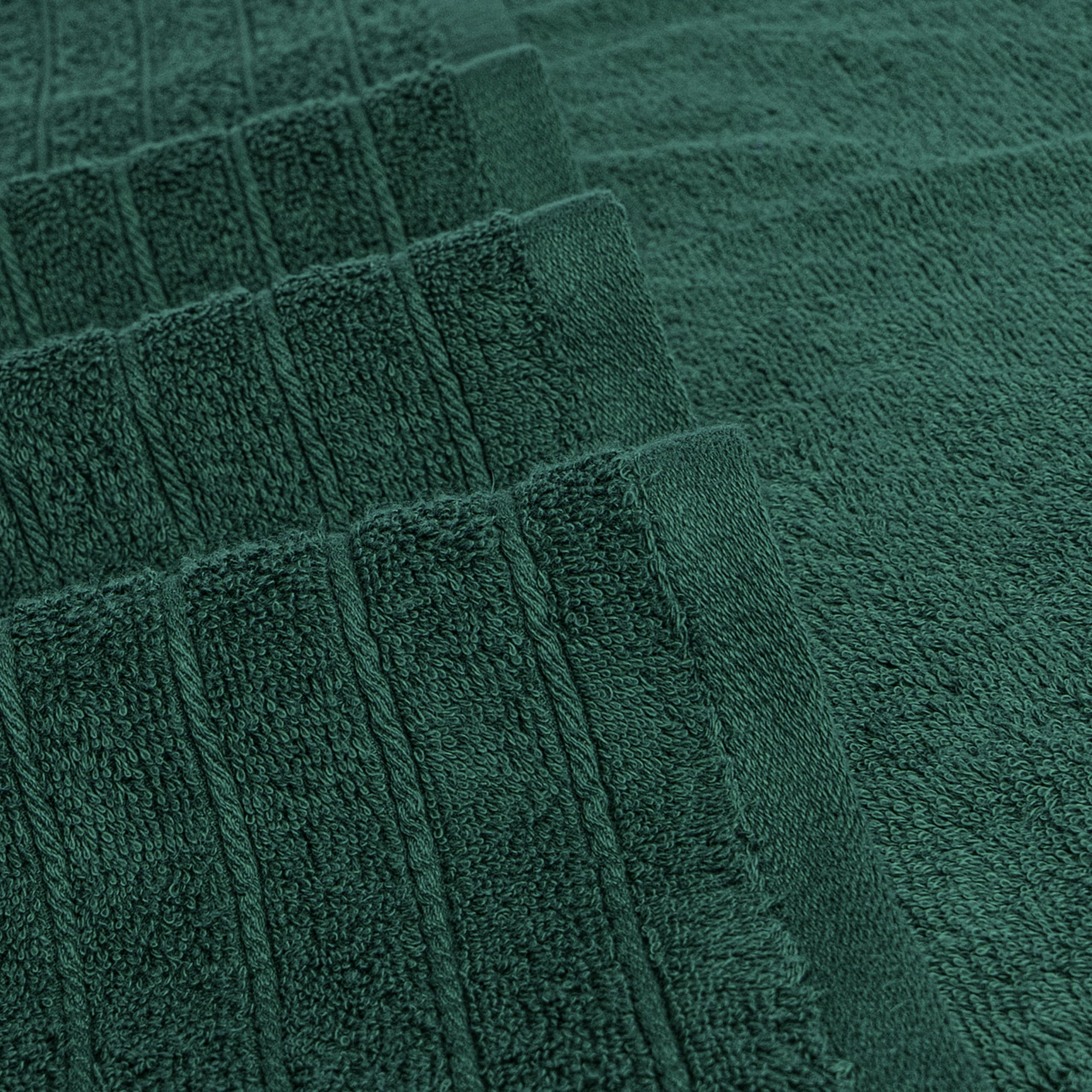 Tens Towels Pack of 4 Extra Large Bath Towels 30 x 60 Inches, 100% Cotton, Larger & Lighter Weight, Quicker to Dry, Super Soft and Absorbent, Perfect for Bathroom,: Hunter Green